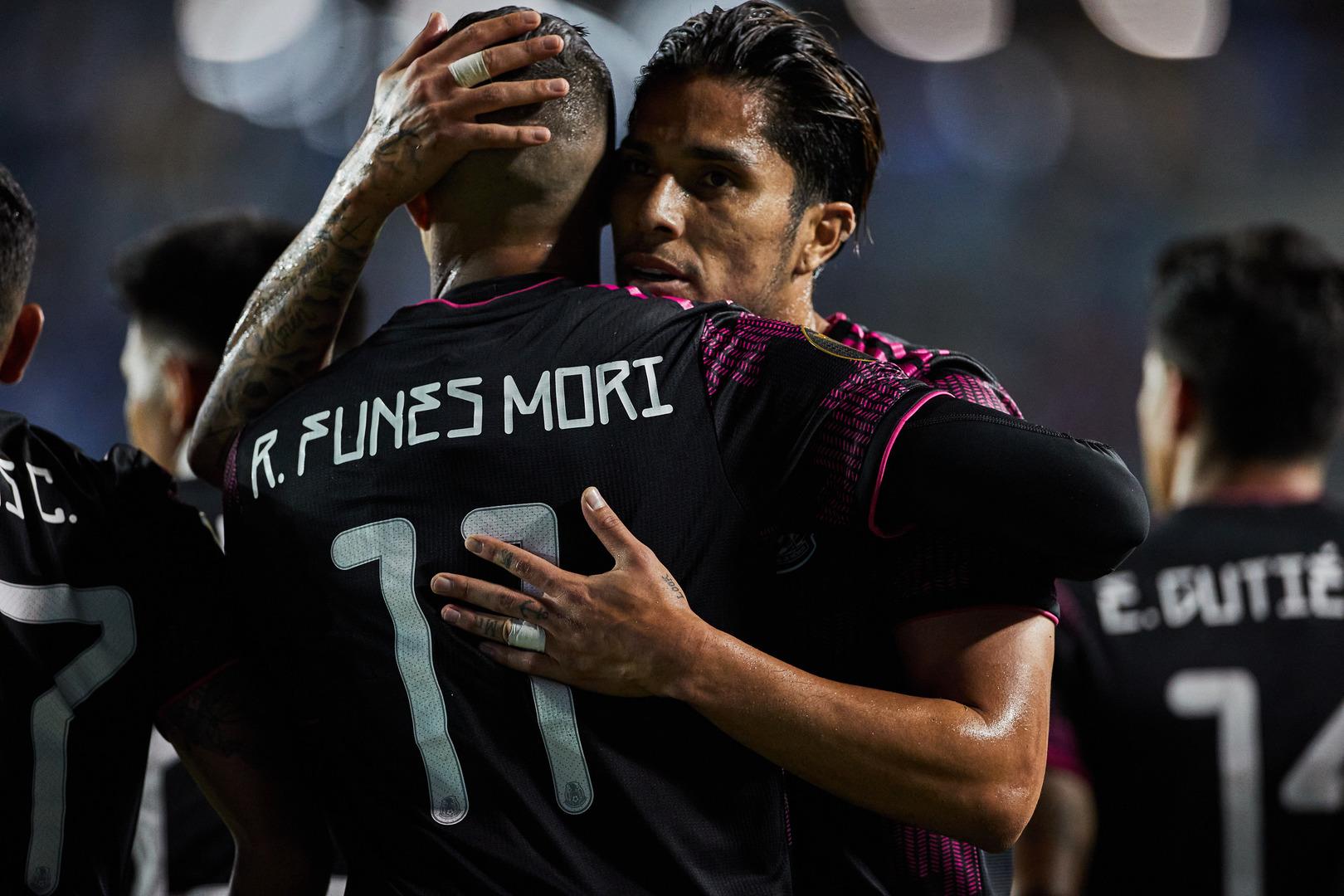 $!Funes Mori comanda goleada de México sobre Guatemala en Copa Oro