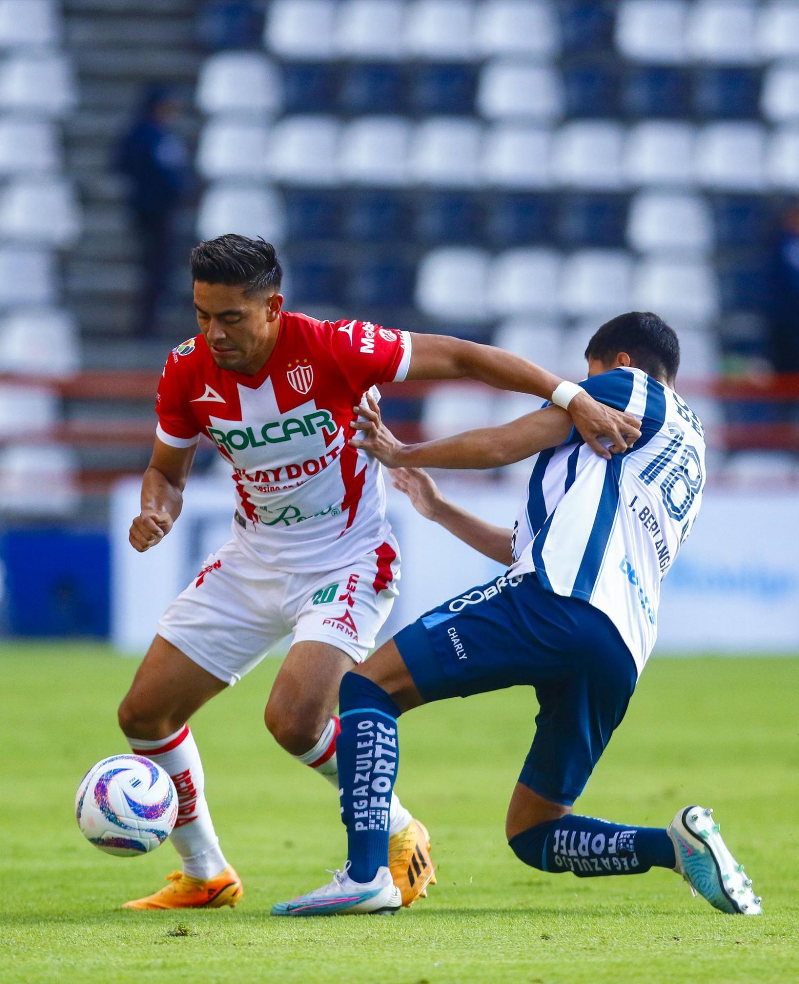 $!El Pachuca y Necaxa igualan en el Hidalgo y se rezagan en la tabla