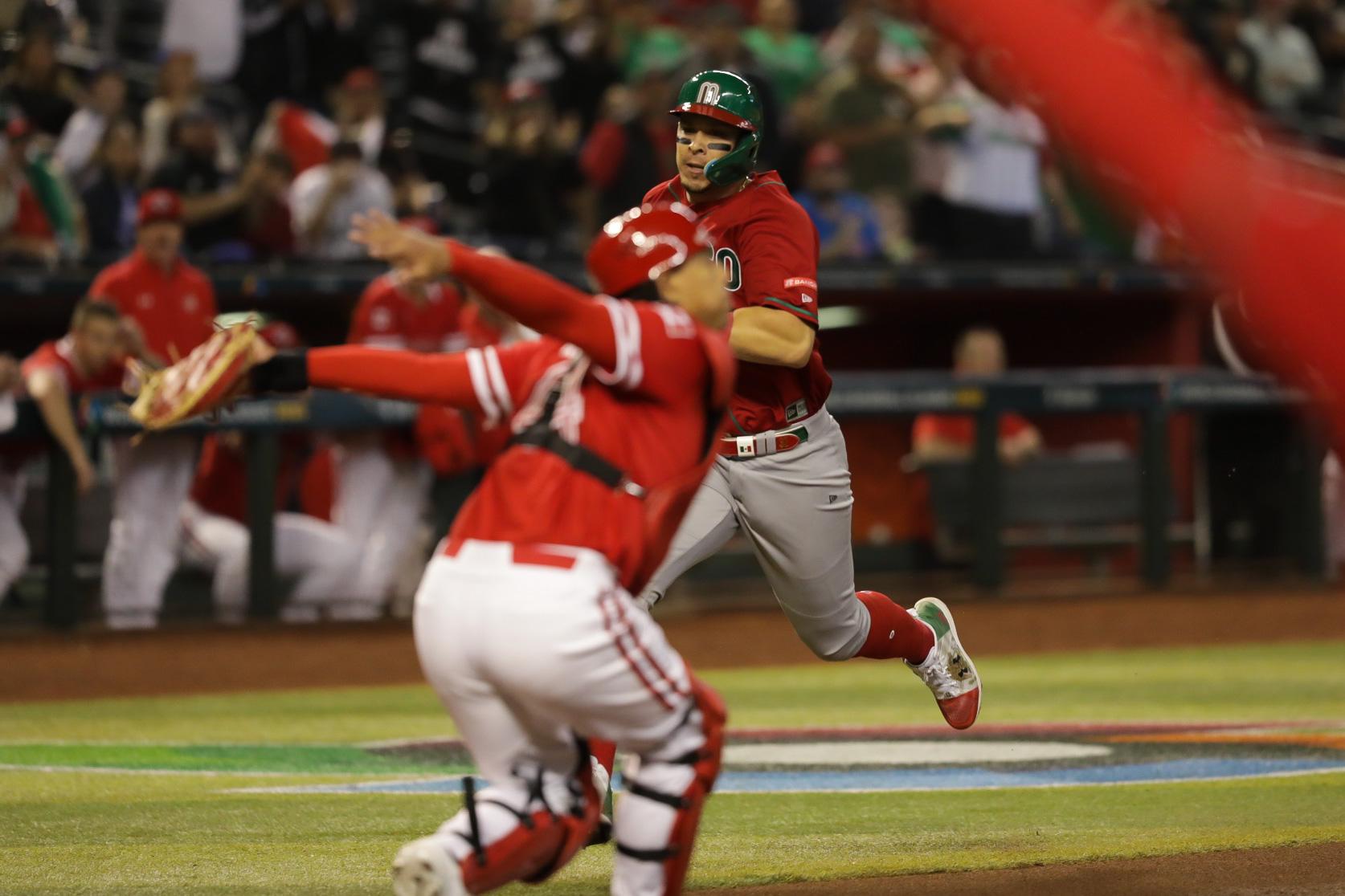 $!México apalea a Canadá y avanza en Clásico Mundial de Beisbol