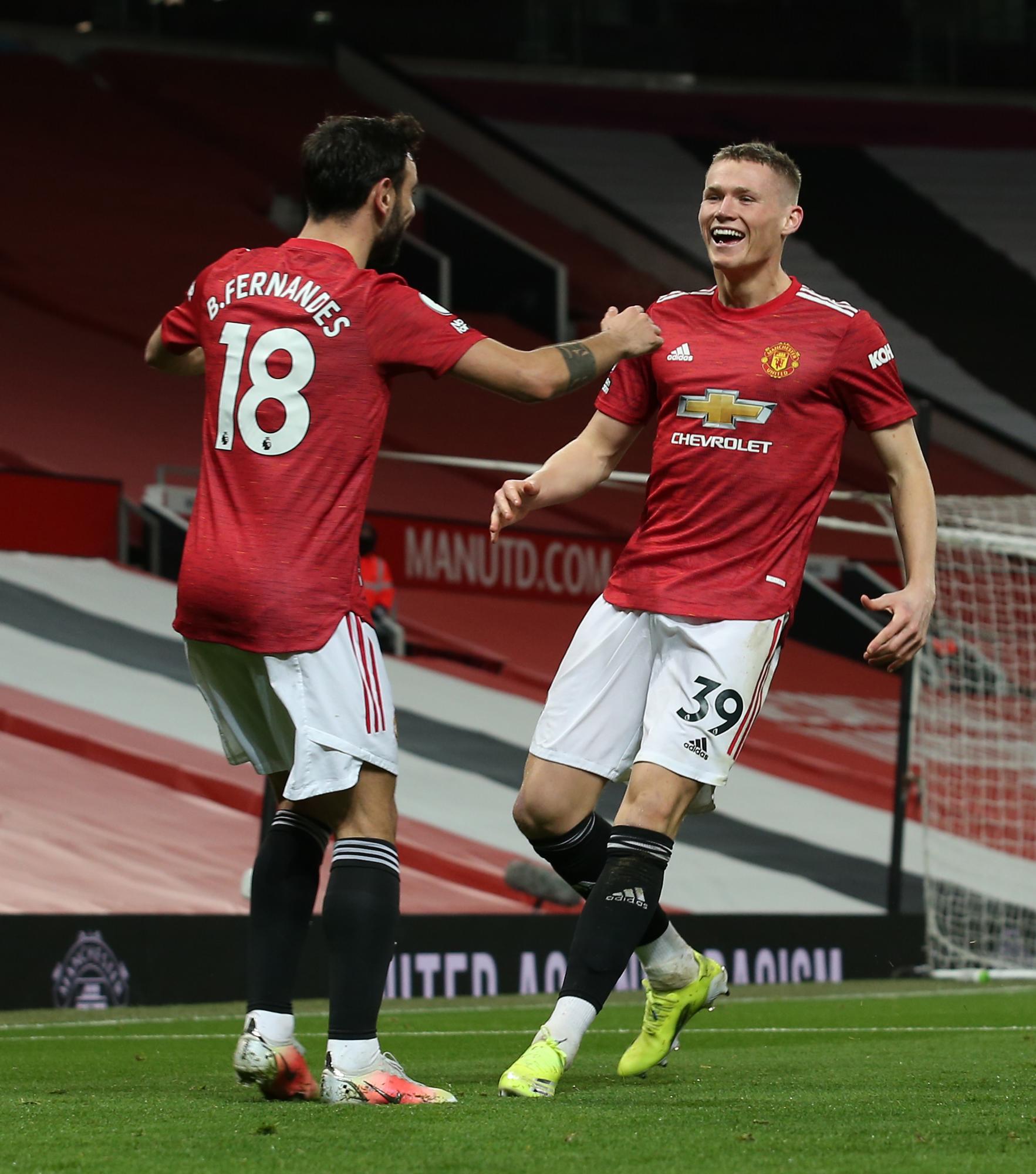 $!El Manchester United se aferra al segundo puesto en la Premier League