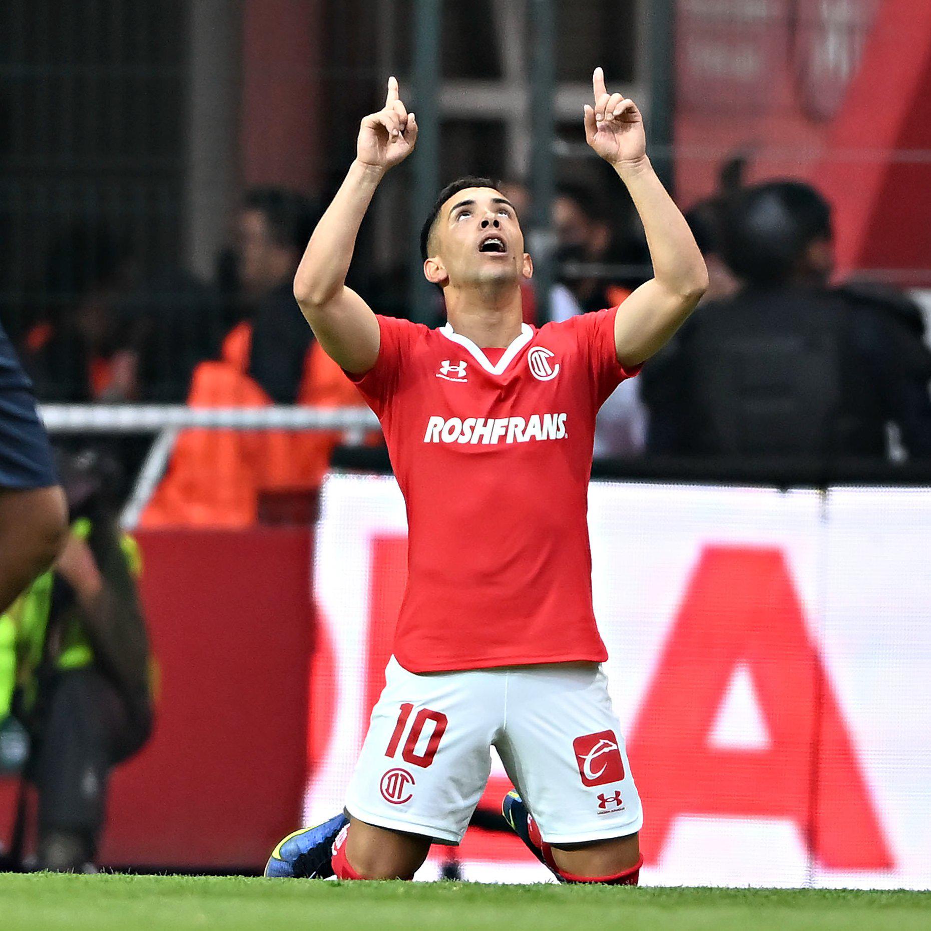 $!En duelo en la cima, Toluca y Rayados se reparten puntos