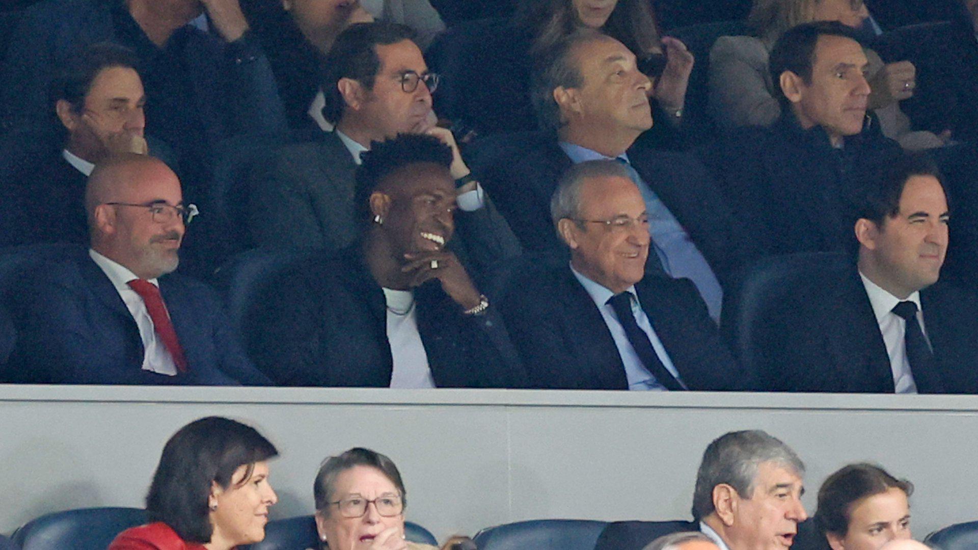 $!Real Madrid rinde homenaje a Vinicius en el Bernabéu