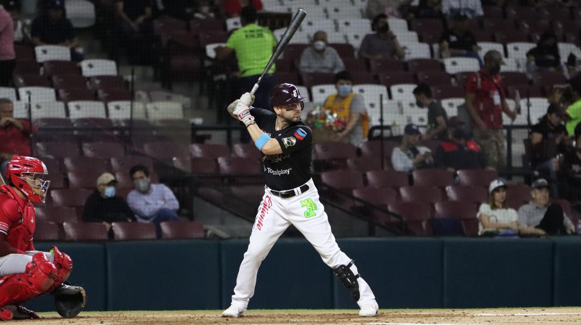 $!Águilas de Mexicali se lleva la serie de Culiacán