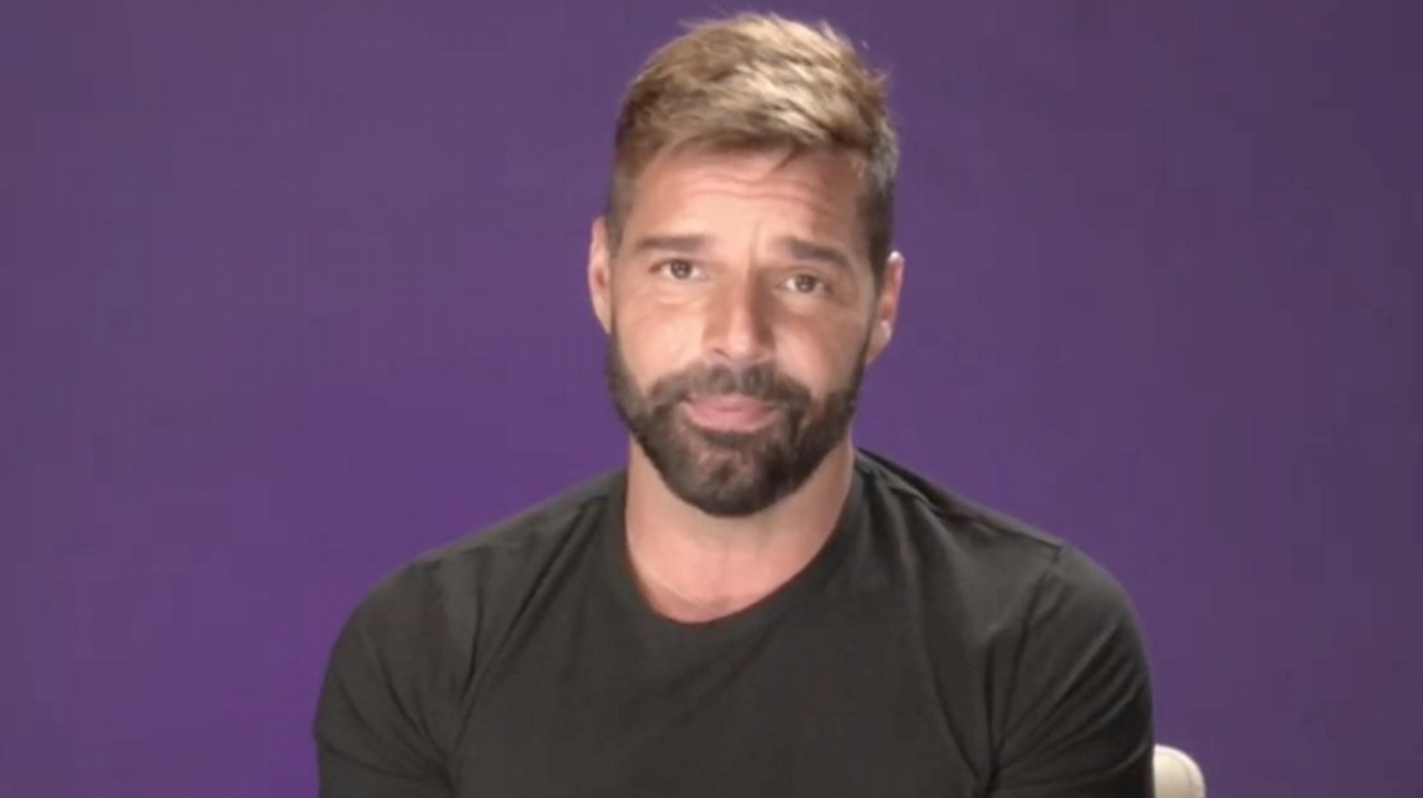$!Durante la entrevista con Angélica Vale, Ricky aprovechó para agradecer a México, donde comenzó su carrera como solista.