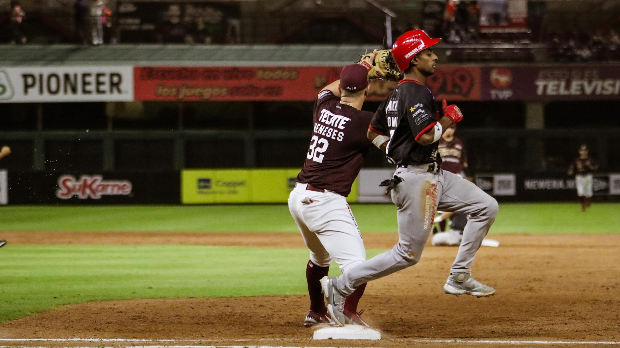 $!Francisco Lugo vuelve a darle el triunfo a Tomateros para quedarse con la serie ante Venados