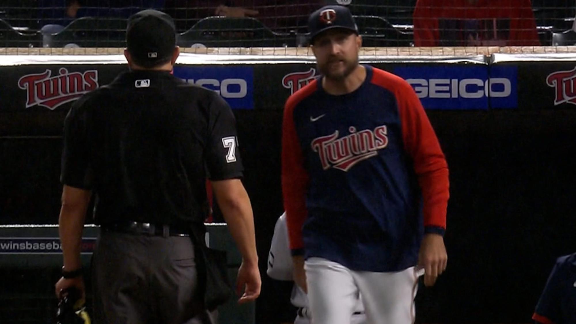$!Duffey suspendido tres juegos, Baldelli uno
