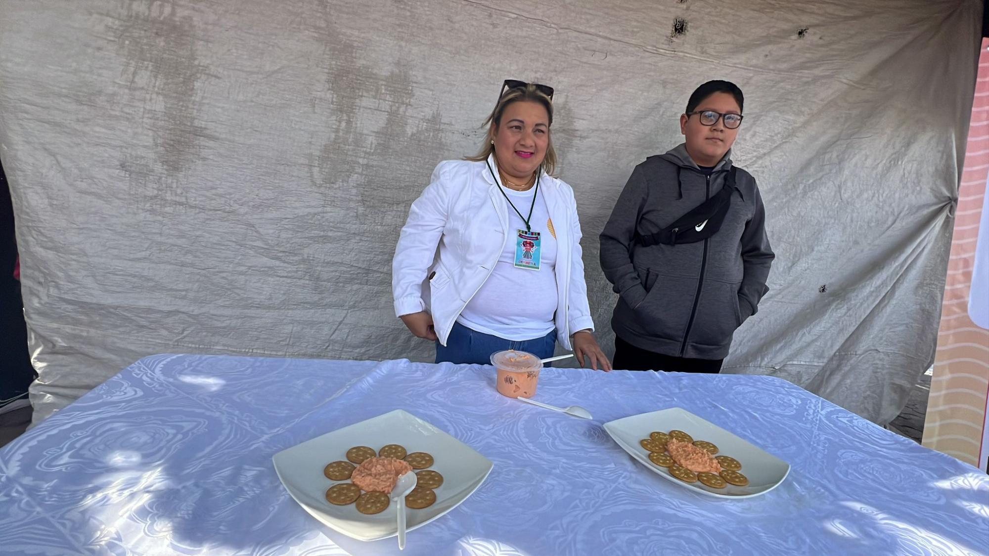 $!Realizan muestra gastronómica ‘Mujeres emprendedoras de Chametla’
