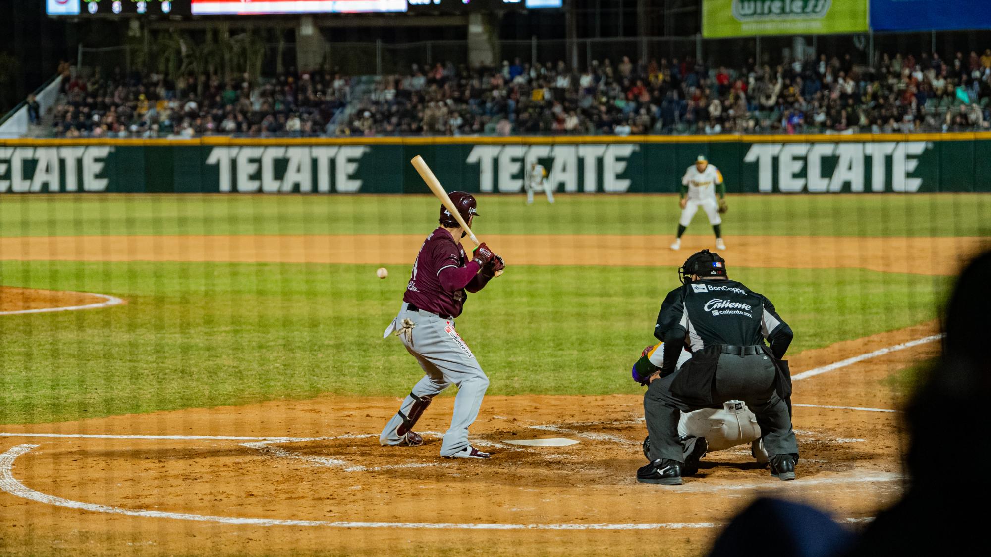 $!Tomateros se lleva emocionante triunfo ante Cañeros para tomar ventaja en las semifinales
