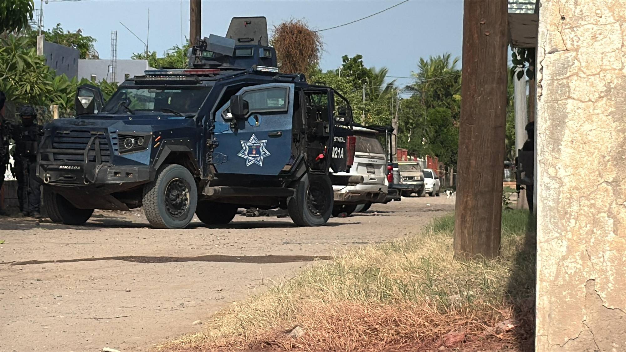 $!Enfrentamiento en Navolato deja tres abatidos y un policía herido