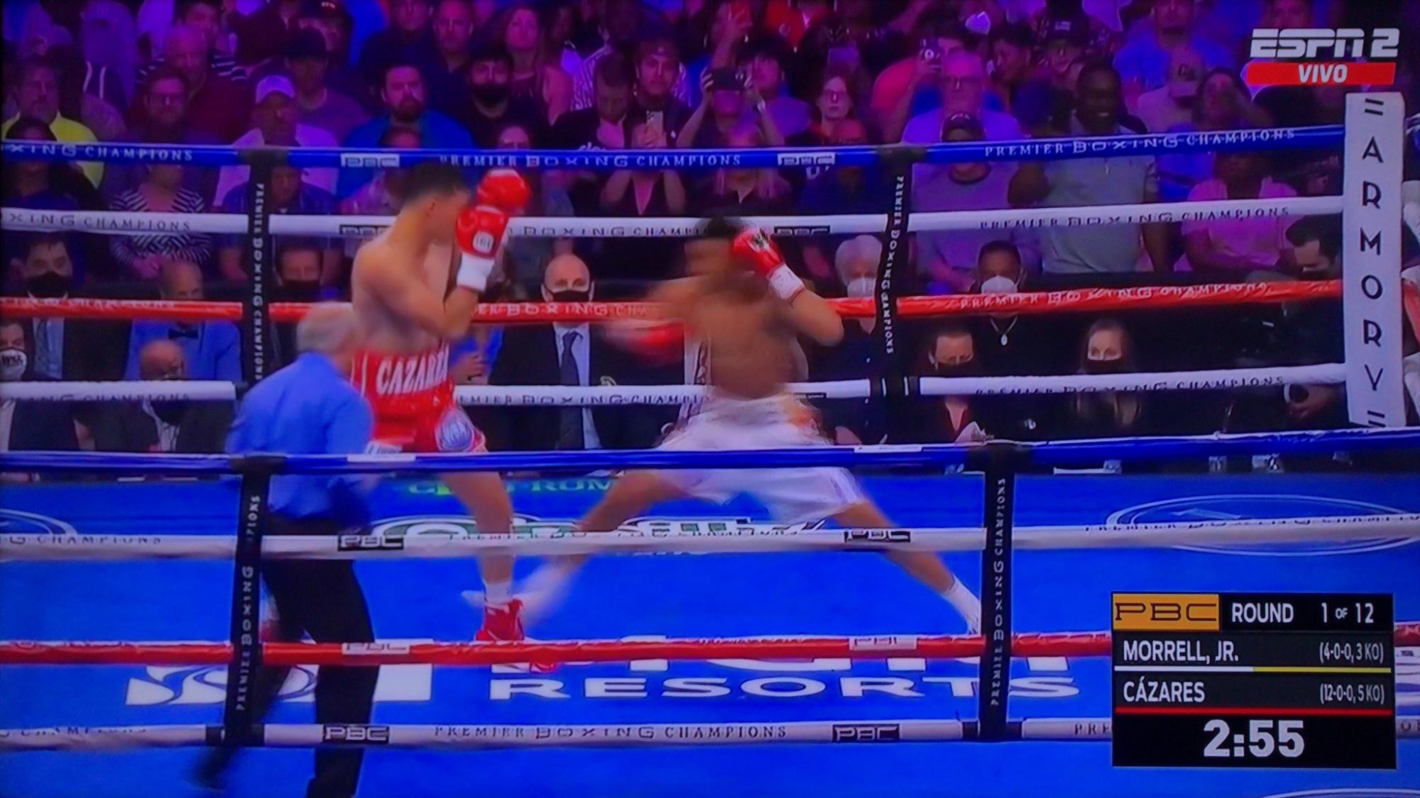 $!El campeón David Morrell fulmina a culiacanense Mario Cázares en el primer round