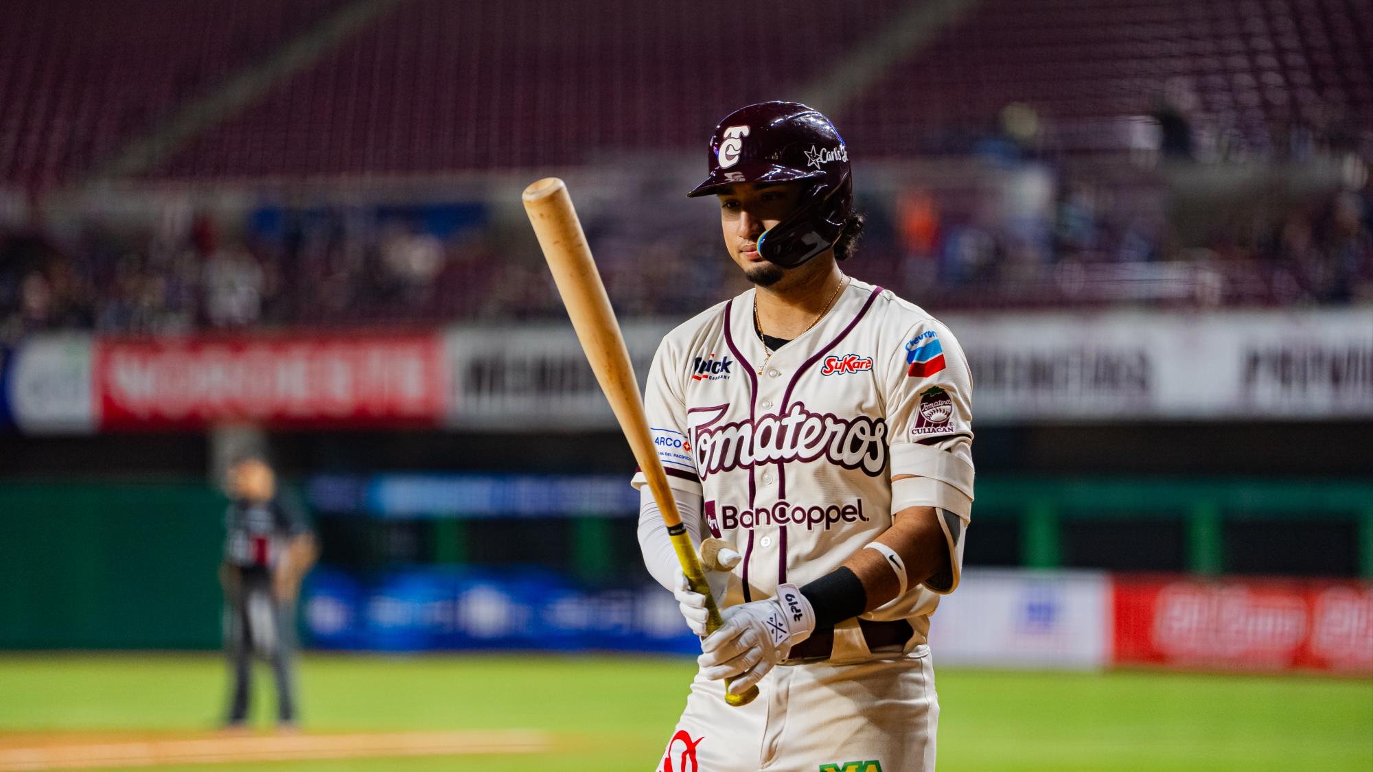 $!César Mendoza da triunfo a Tomateros de Culiacán sobre Sultanes
