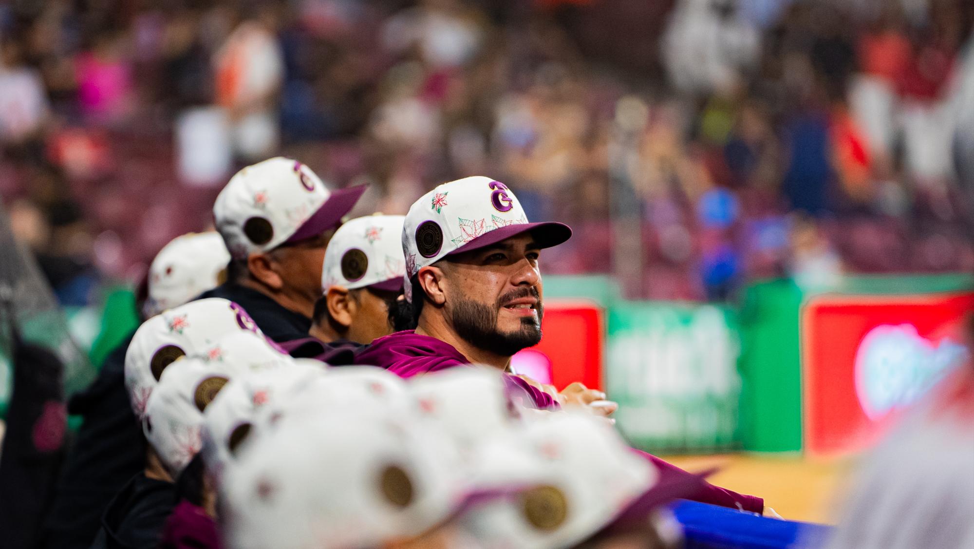 $!César Mendoza da triunfo a Tomateros de Culiacán sobre Sultanes