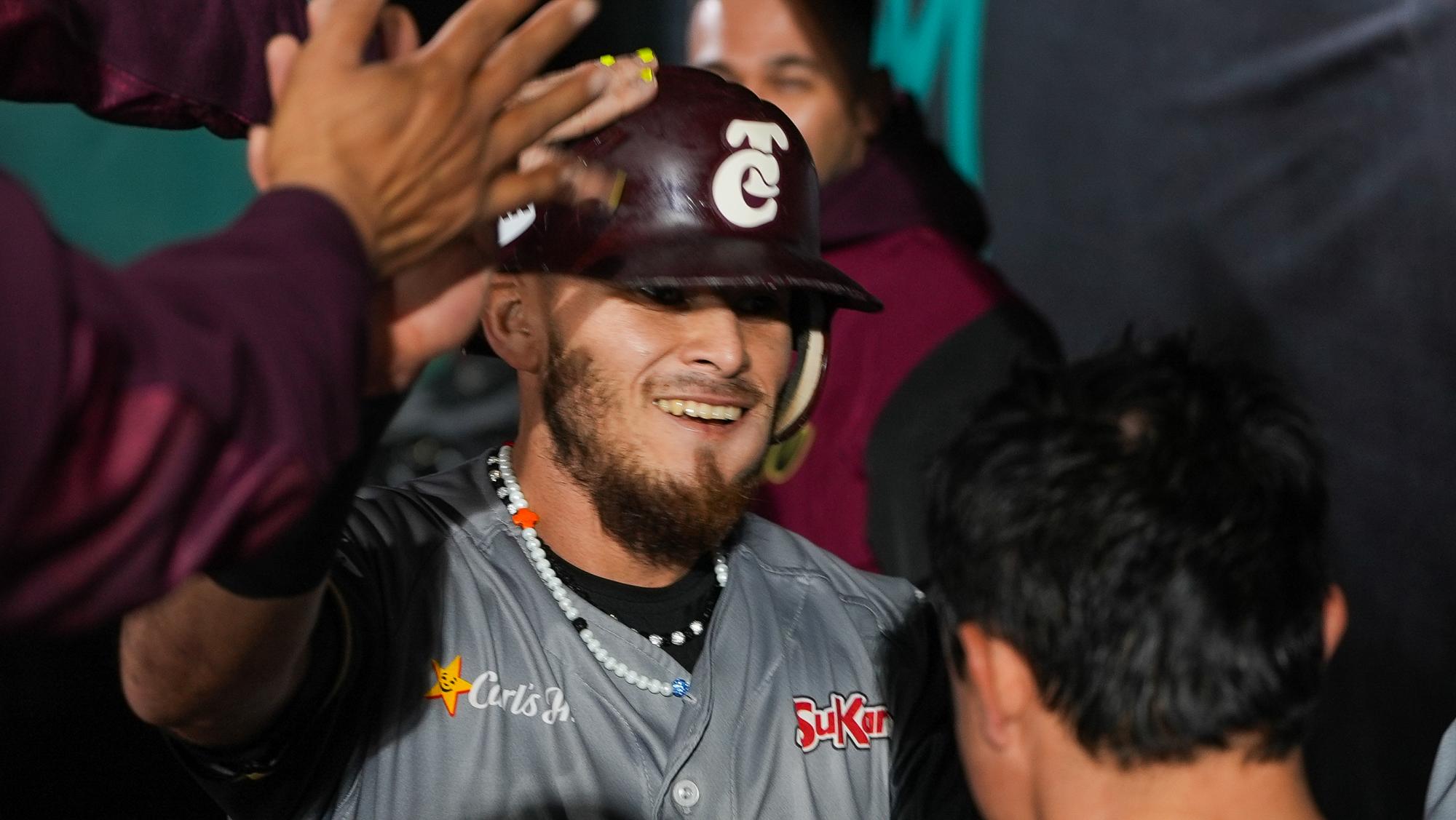 $!Tomateros cae ante Sultanes en juego recortado por neblina