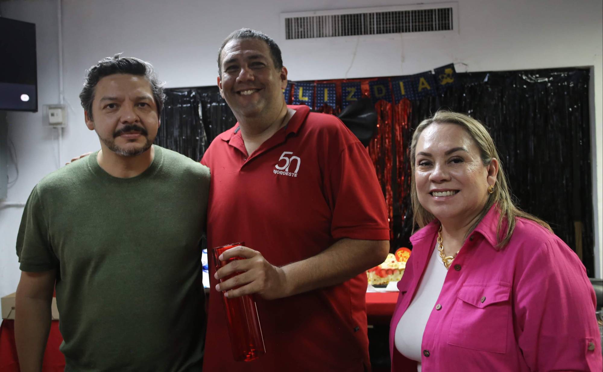 $!Adrián López Ortiz, Gregory Sauceda y Elva Aguirre.