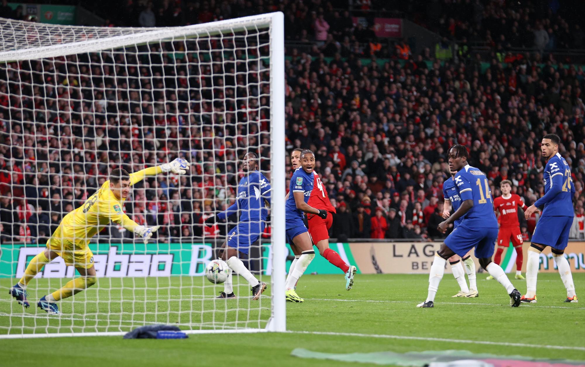 $!El Liverpool levanta la Carabao Cup por décima vez