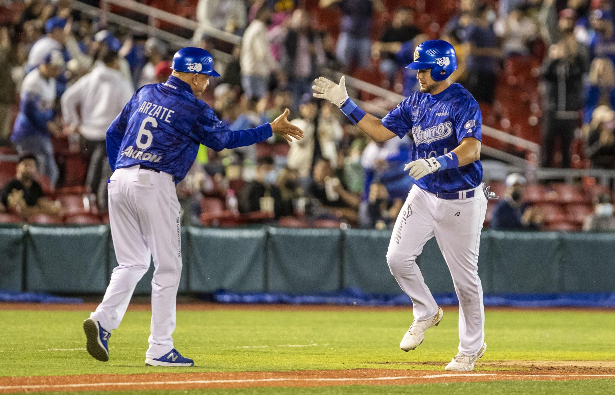 $!Charros de Jalisco vence a Sultanes de Monterrey en el juego inaugural