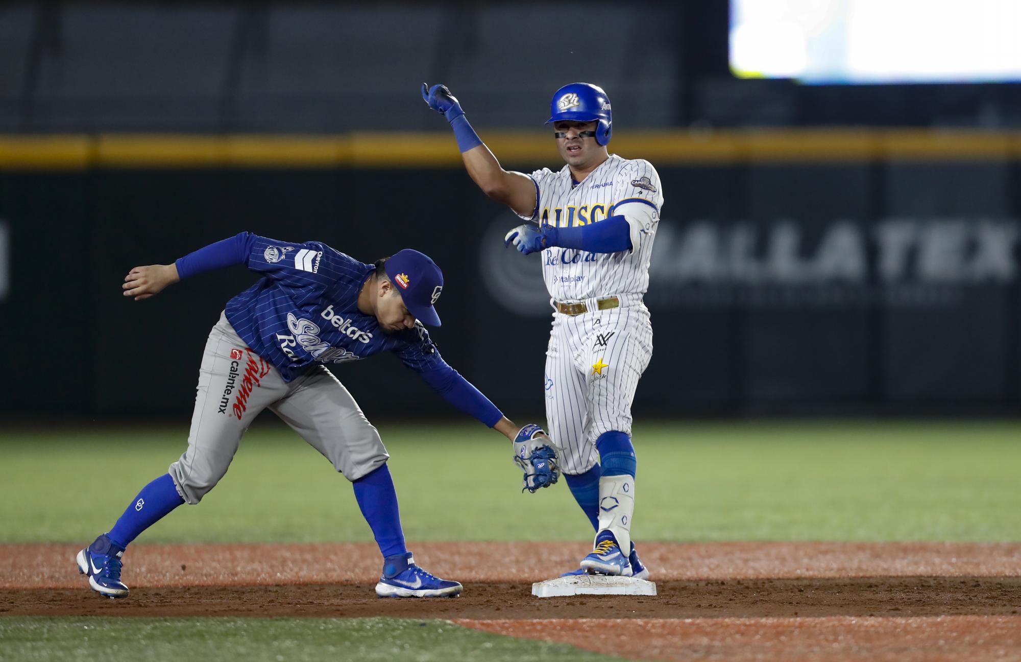 $!Apretado duelo se inclina en favor de Yaquis de Obregón