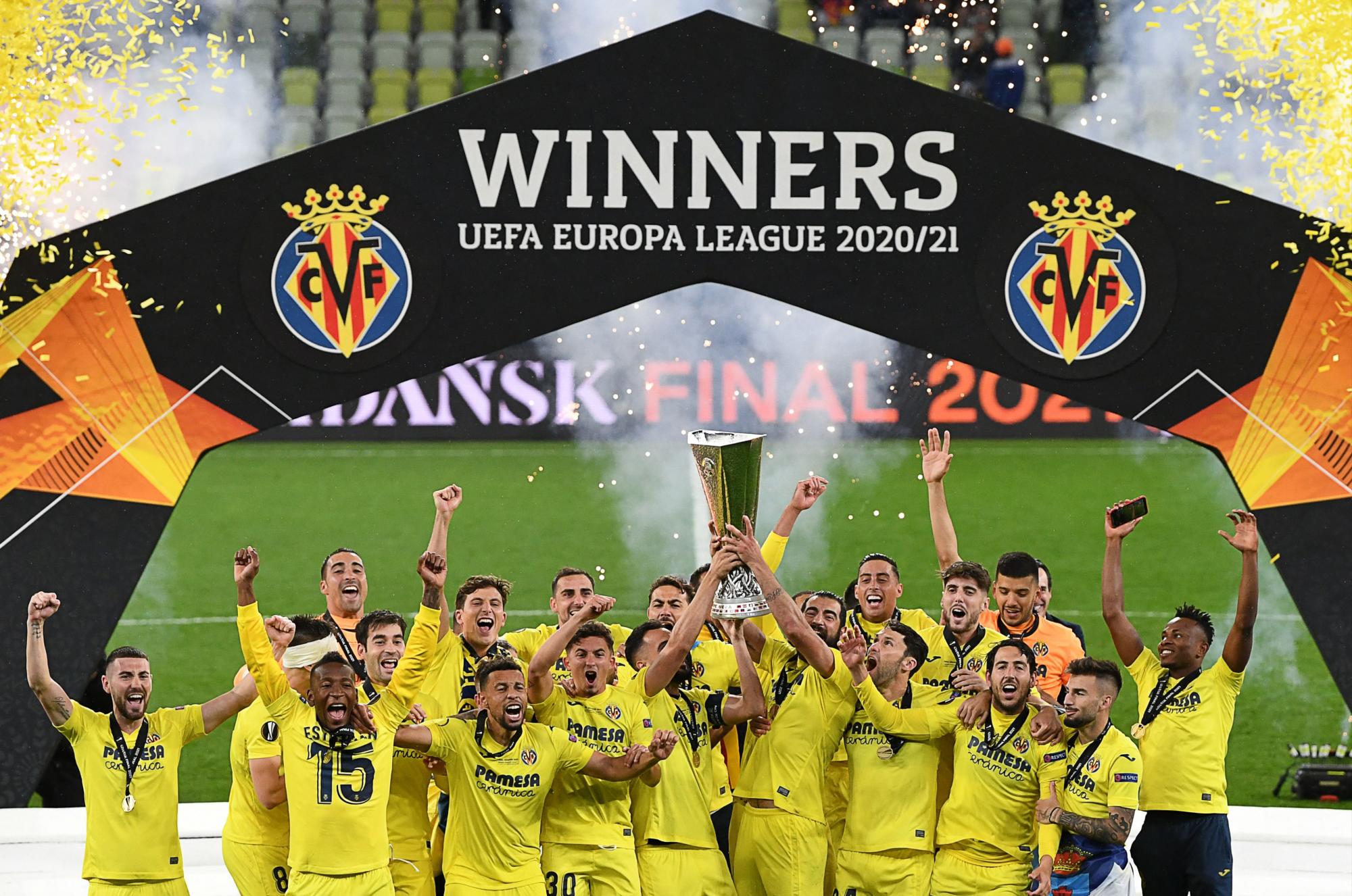 $!Los penaltis llevan a la gloria al Villarreal en la Europa League