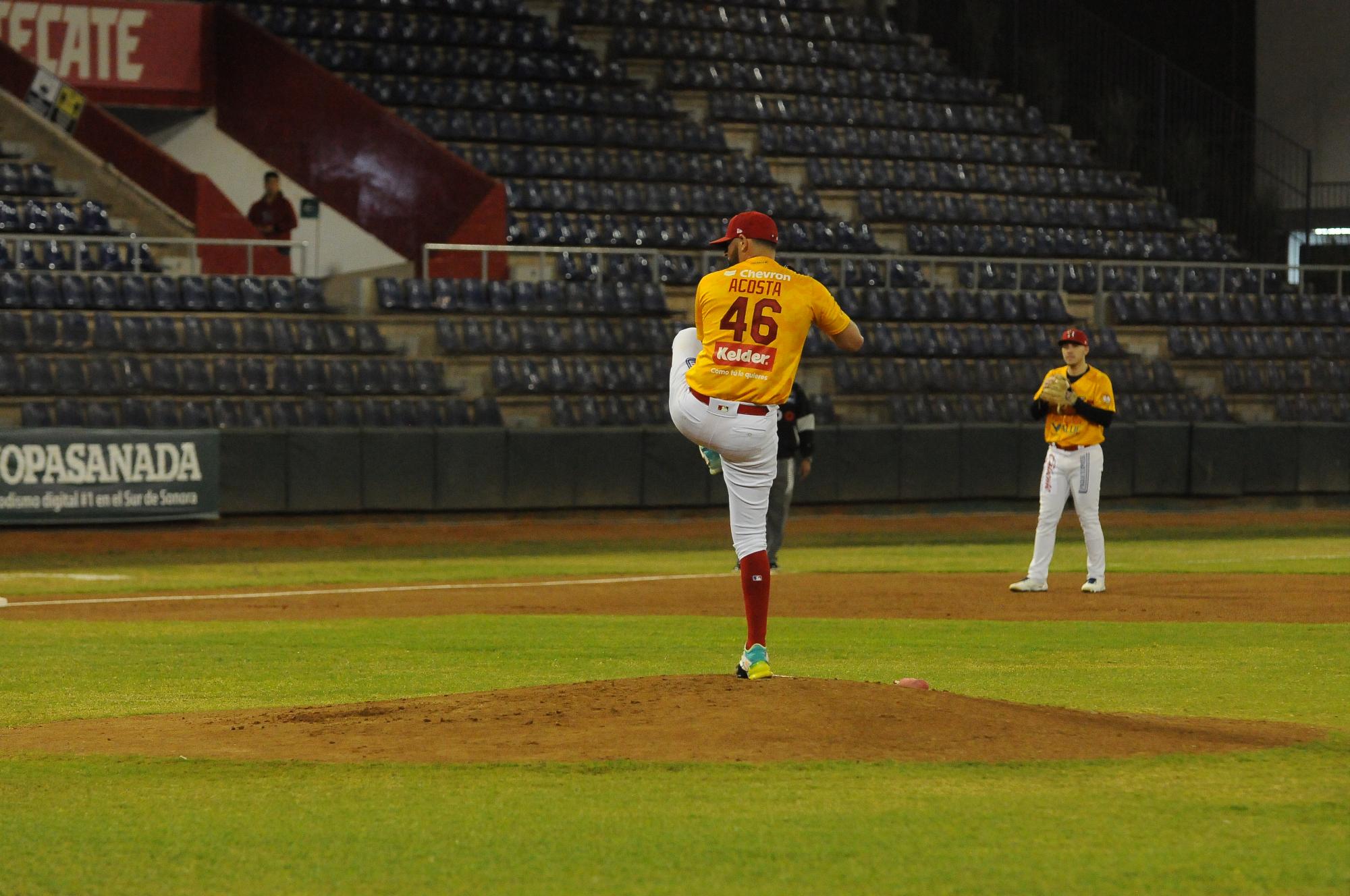 $!Con tempranero ataque Yaquis gana el primero a Mayos