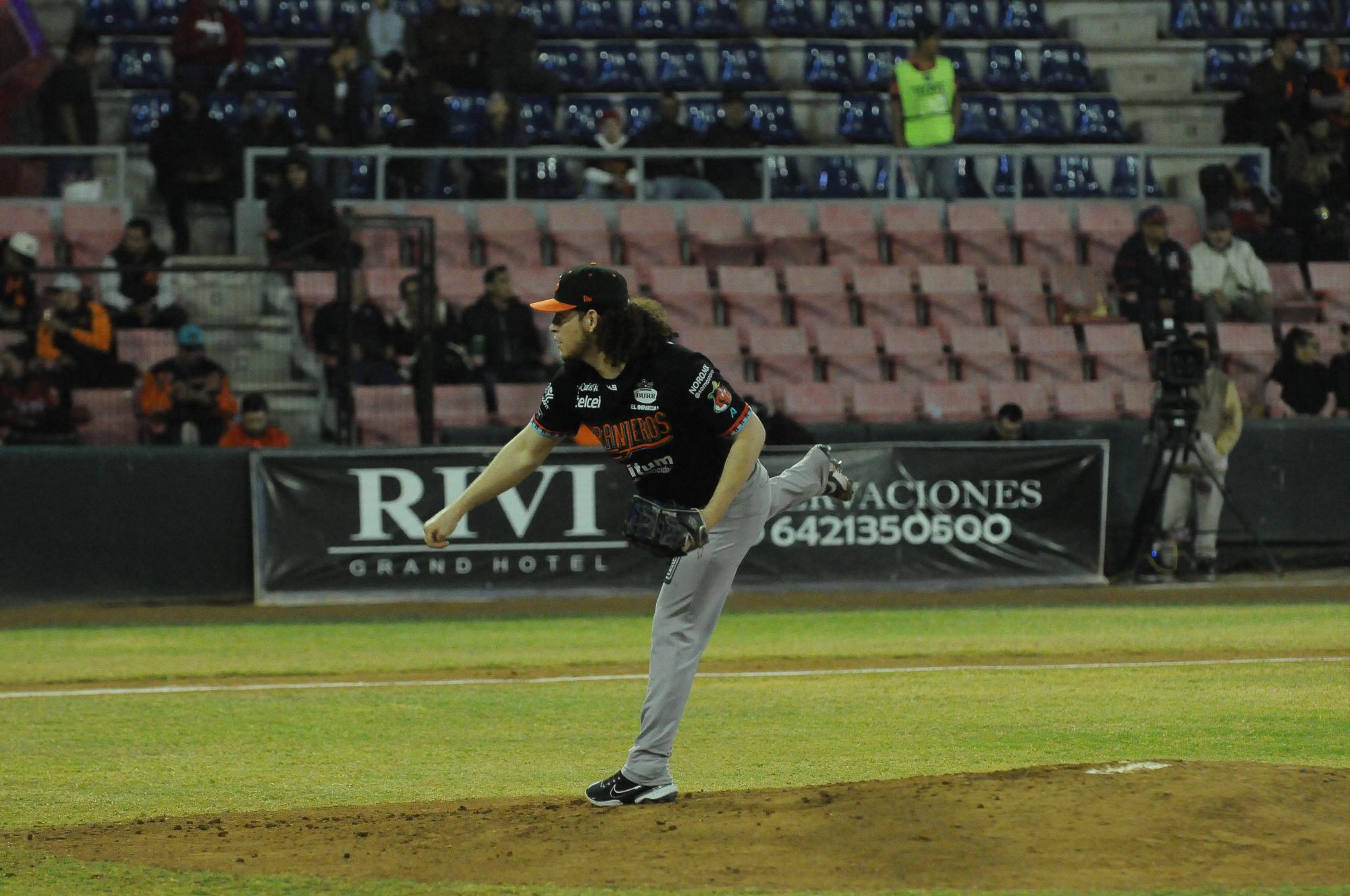 $!Naranjeros le remonta a Mayos y está ya en semifinales