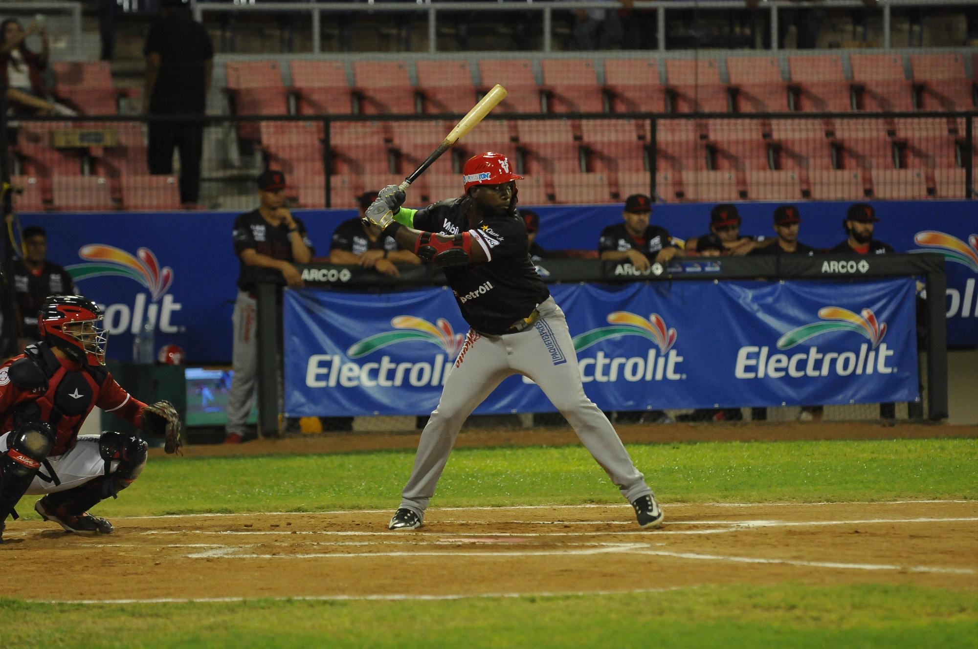 $!A Venados no le alcanza la reacción y cae en Navojoa