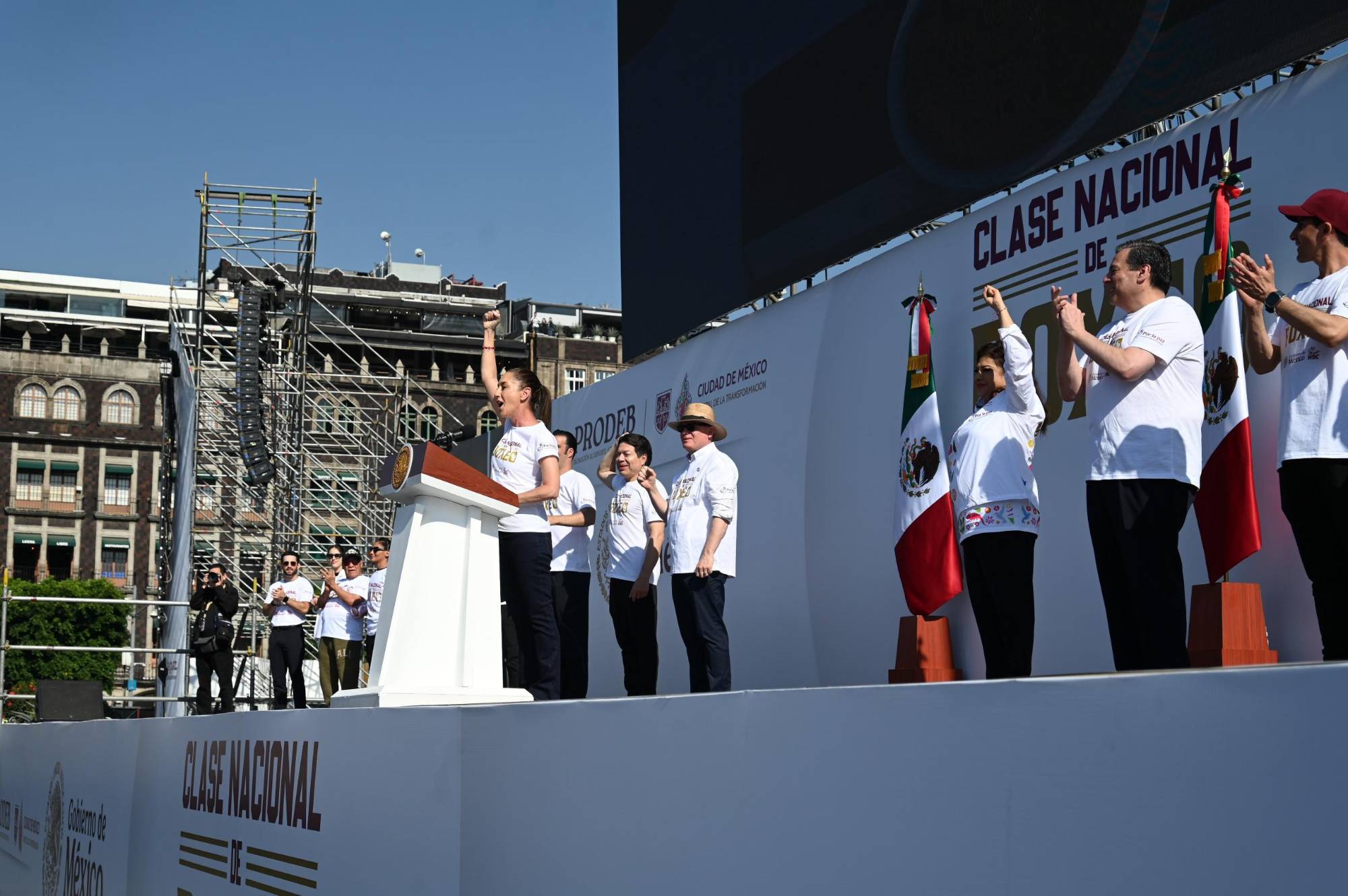 $!Sheinbaum hace un llamado a la paz y la soberanía durante Clase Nacional de Boxeo 2025
