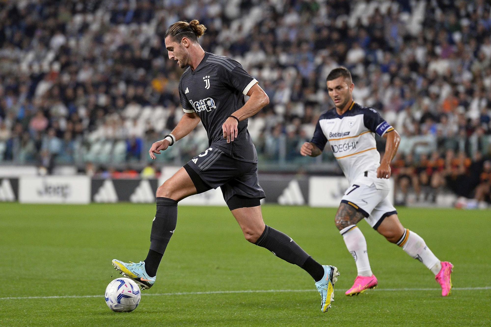 $!La Juventus se recupera ante el Lecce, al ganar por la mínima