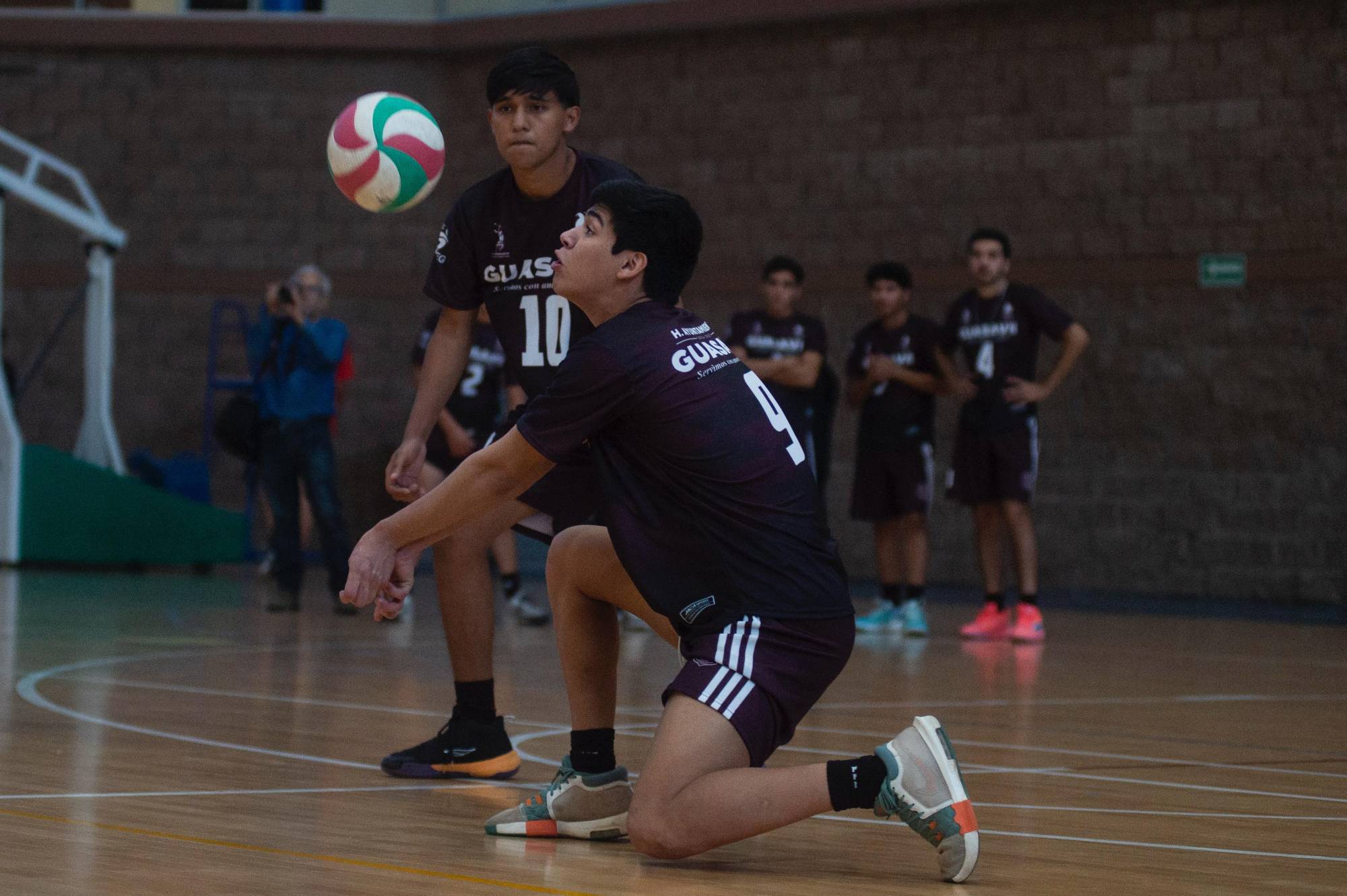 $!Por los pases al Macro Regional de voleibol de sala
