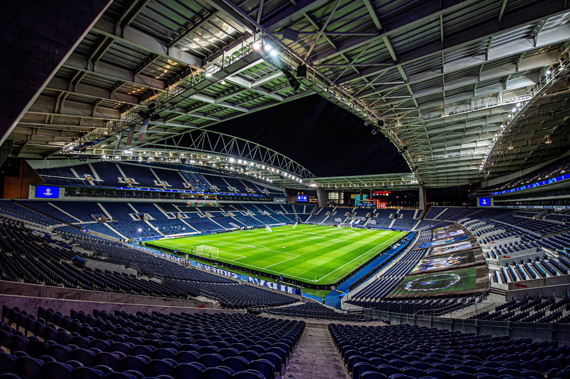$!La final de la Champions League se jugará en Oporto ante 6 mil asistentes