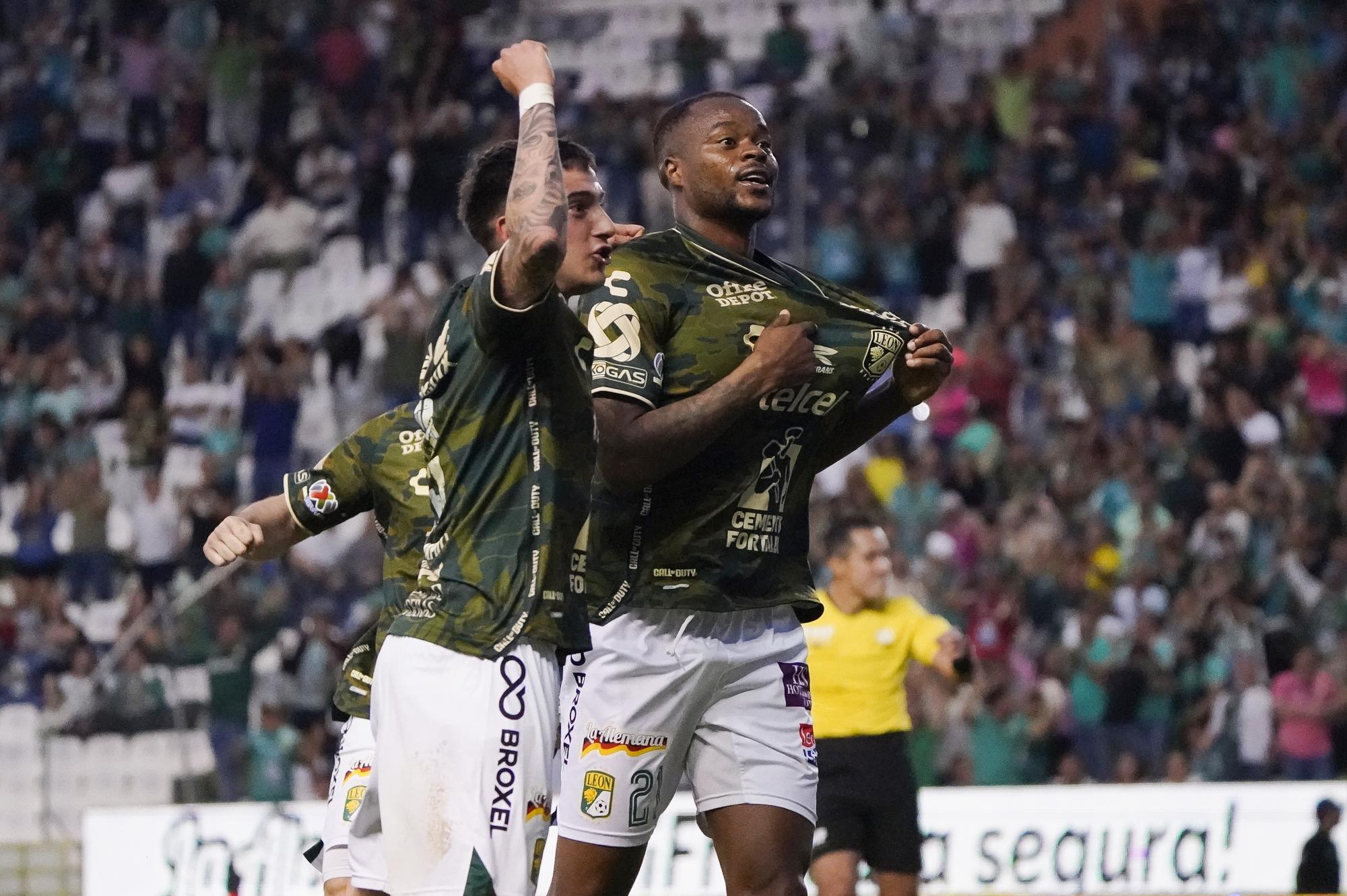$!Con uno menos, León saca triunfo agónico ante San Luis
