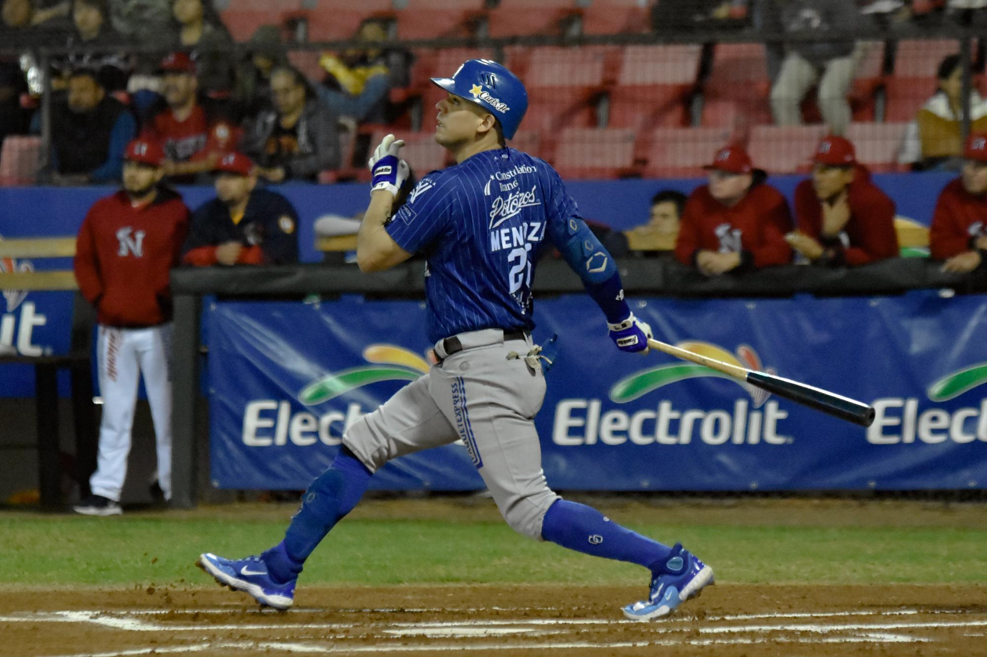 $!Con tempranero ataque Yaquis gana el primero a Mayos