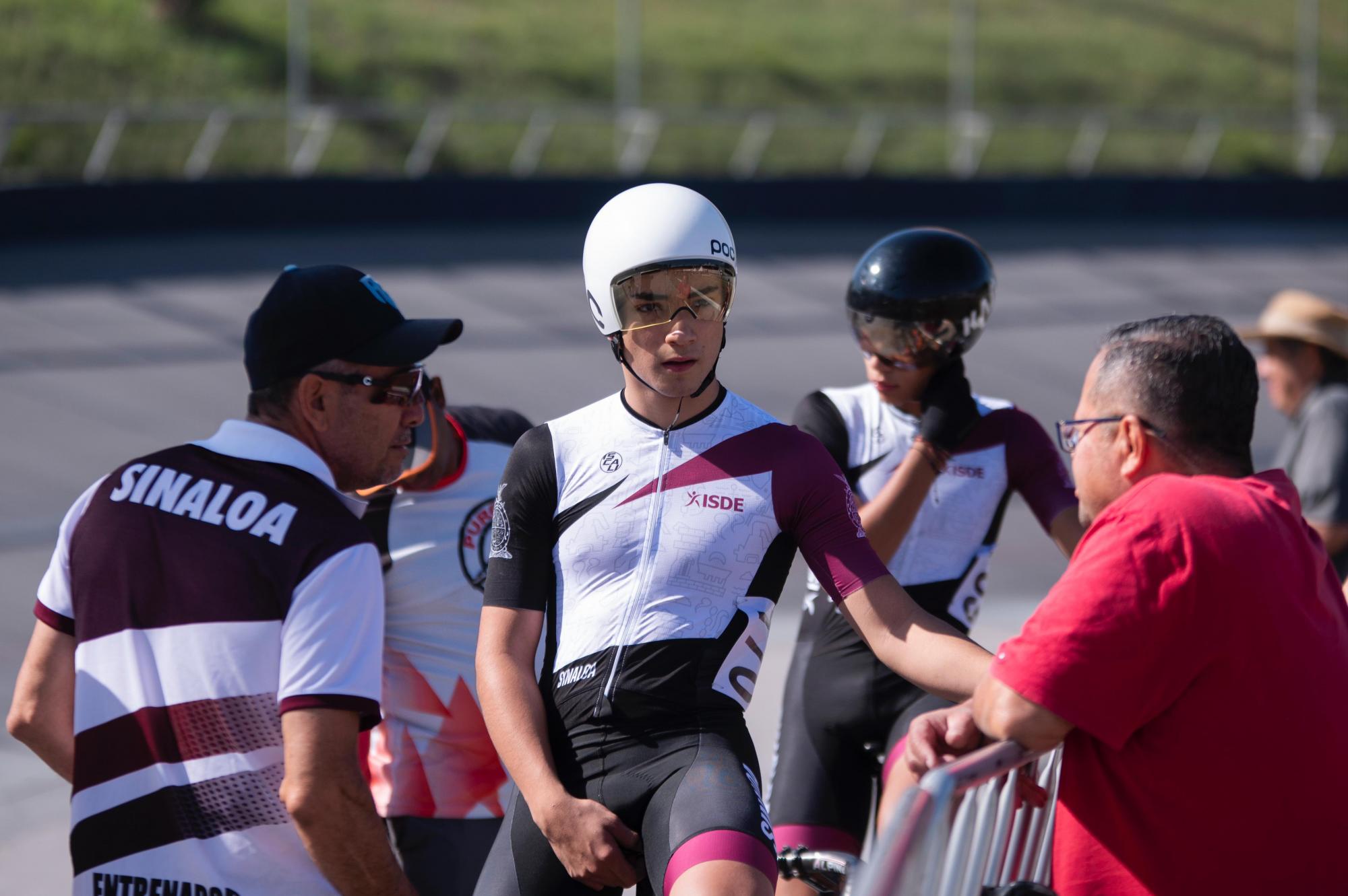 $!Buen inicio de Sinaloa en ciclismo de pista de Macro Regional