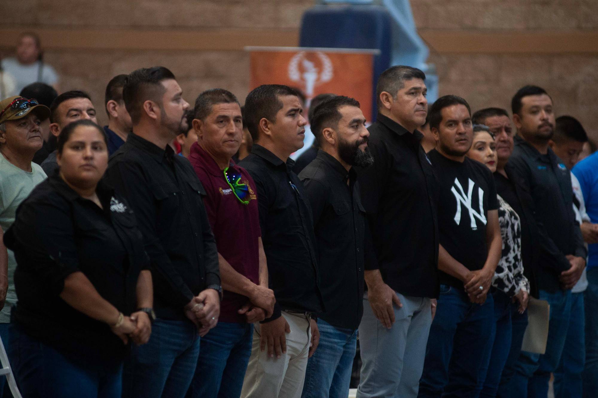 $!Abandera Rocha Moya a delegación sinaloense para la Olimpiada Nacional Conade