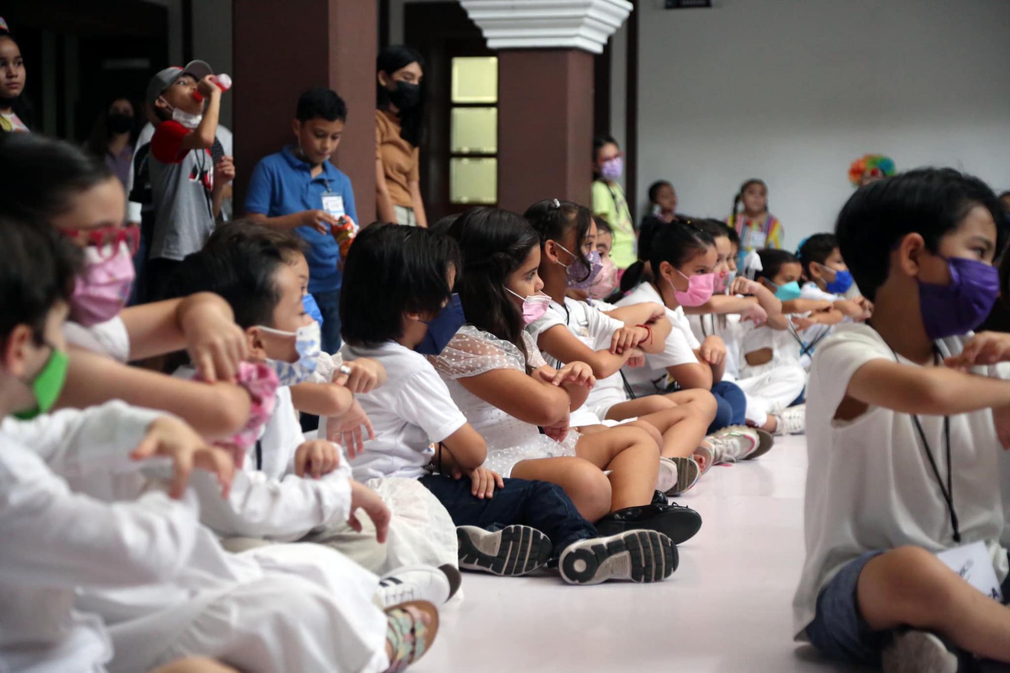 $!Concluye curso de verano Una sonrisa con el Arte, en la José Limón