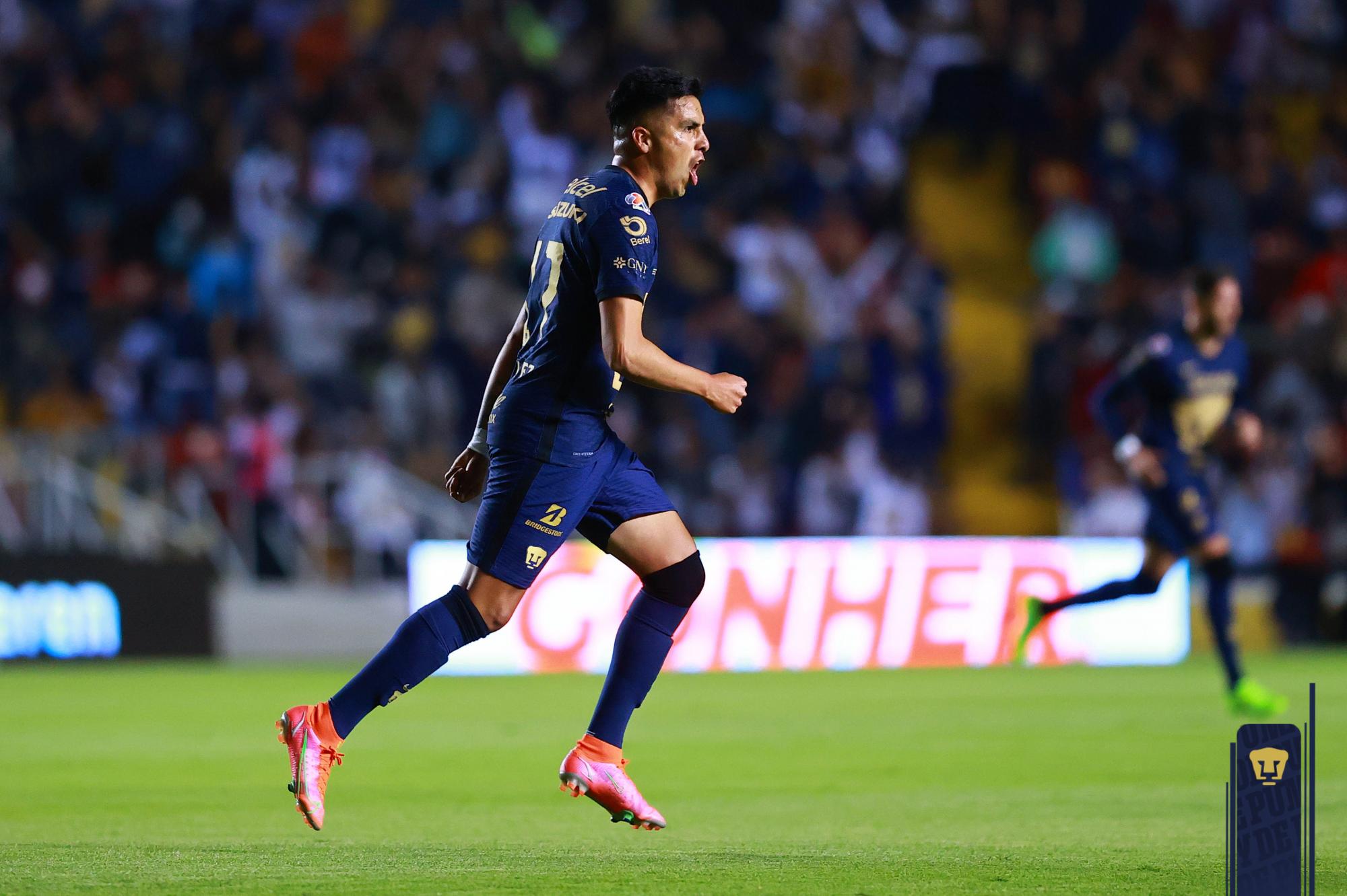 $!Pumas gana con autoridad a Querétaro para mantener el liderato