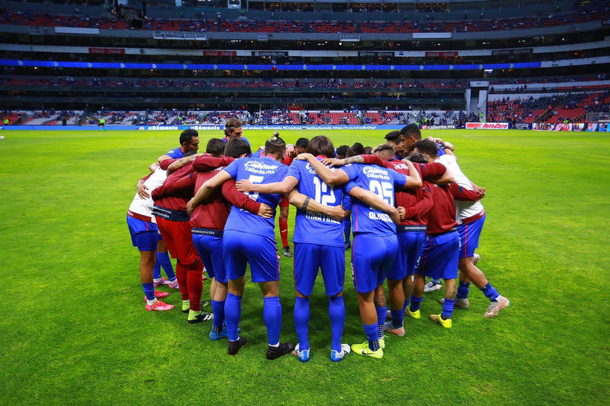 $!Cruz Azul busca borrar fantasmas; visita este jueves a Santos en la Ida de la final