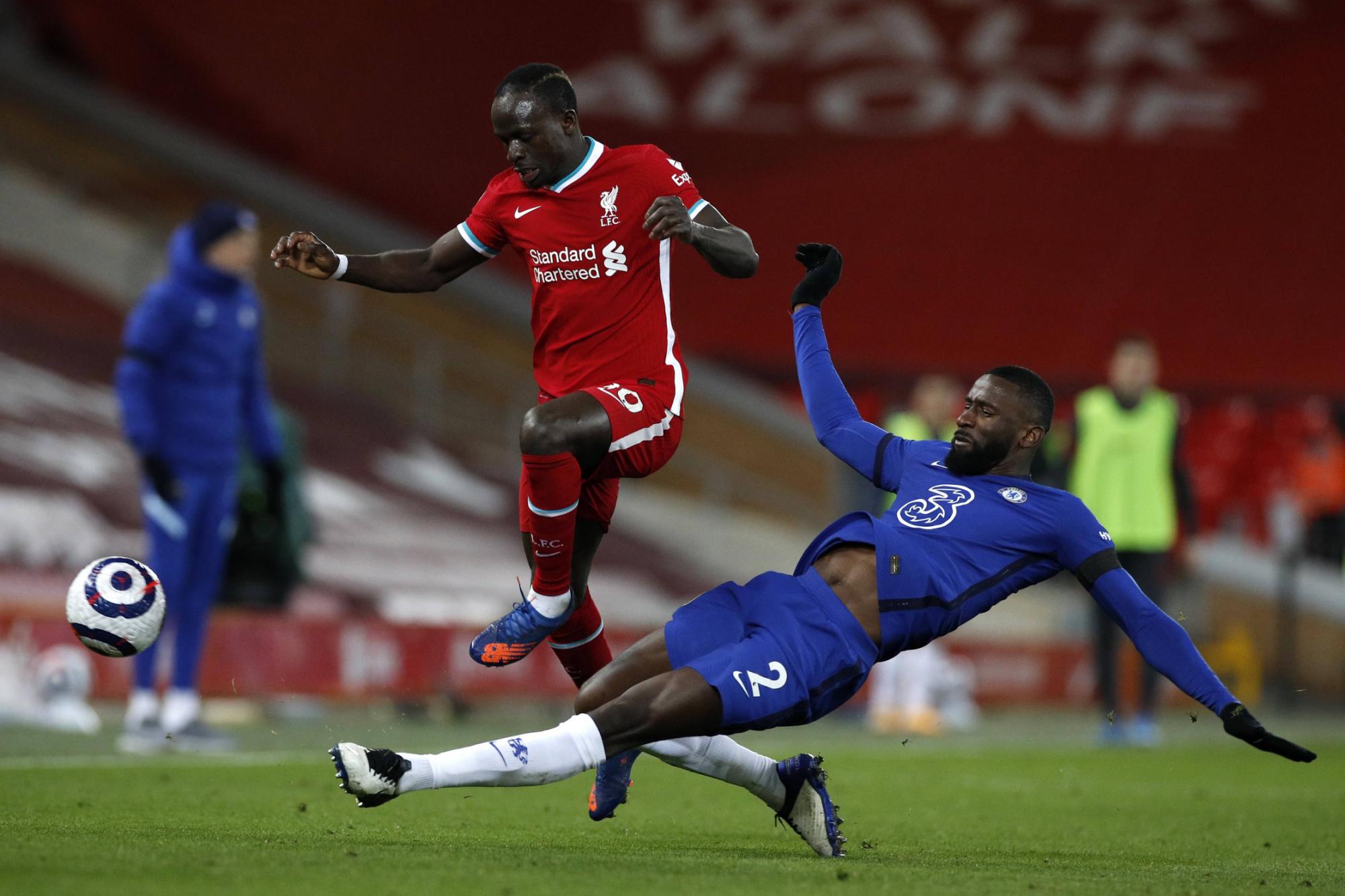 $!El Chelsea también conquista Anfield y vence 1-0 al Liverpool con gol de Mason Mount