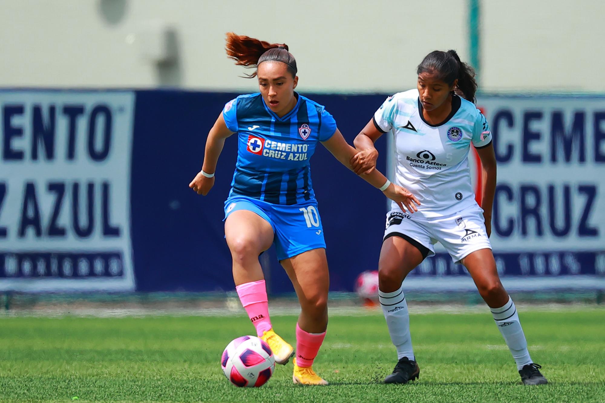 $!Cañoneras no pueden ante Cruz Azul en su visita a La Noria