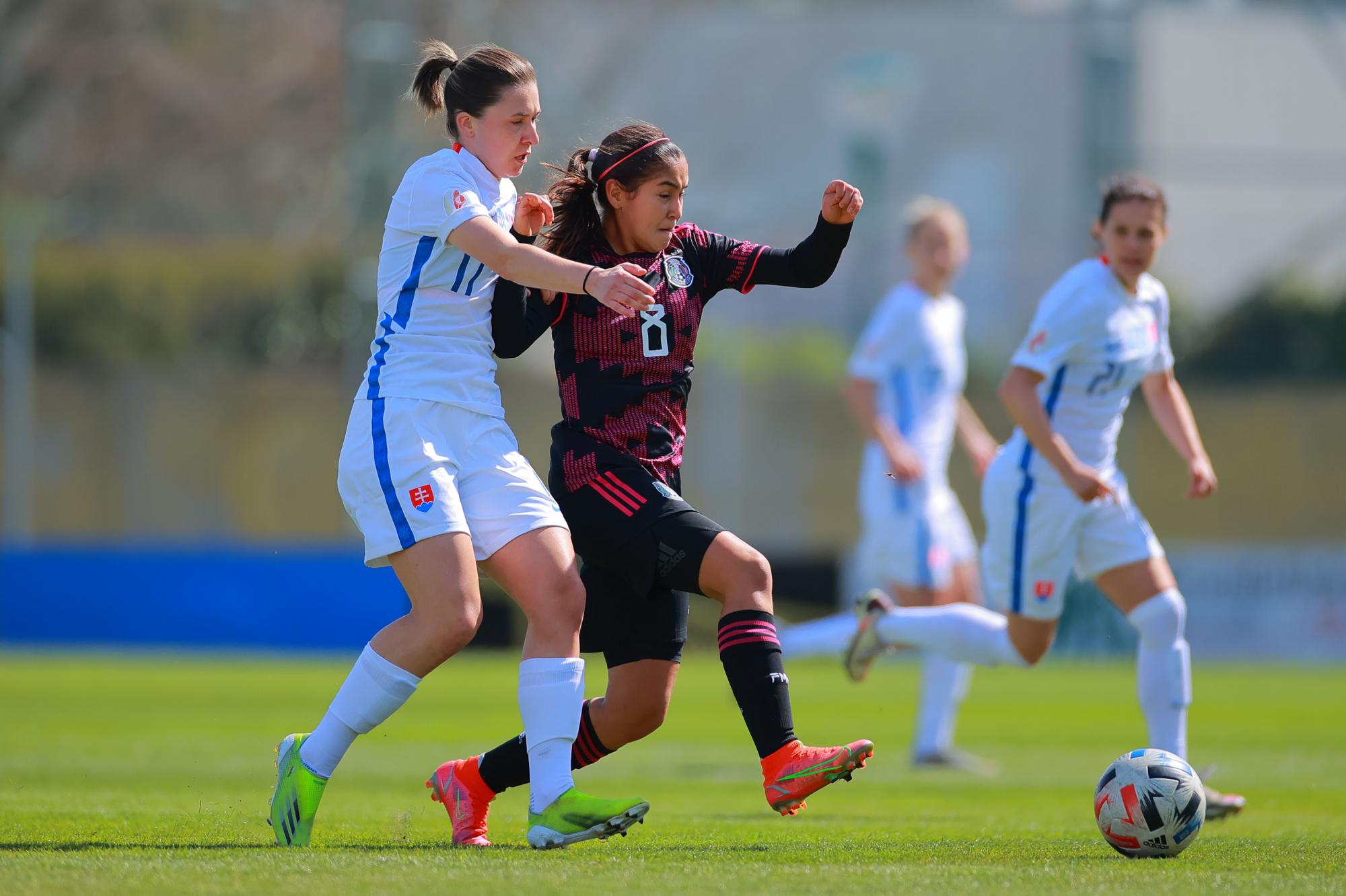 $!La Selección Mexicana femenil empata a cero con su similar de Eslovaquia en partido amistoso