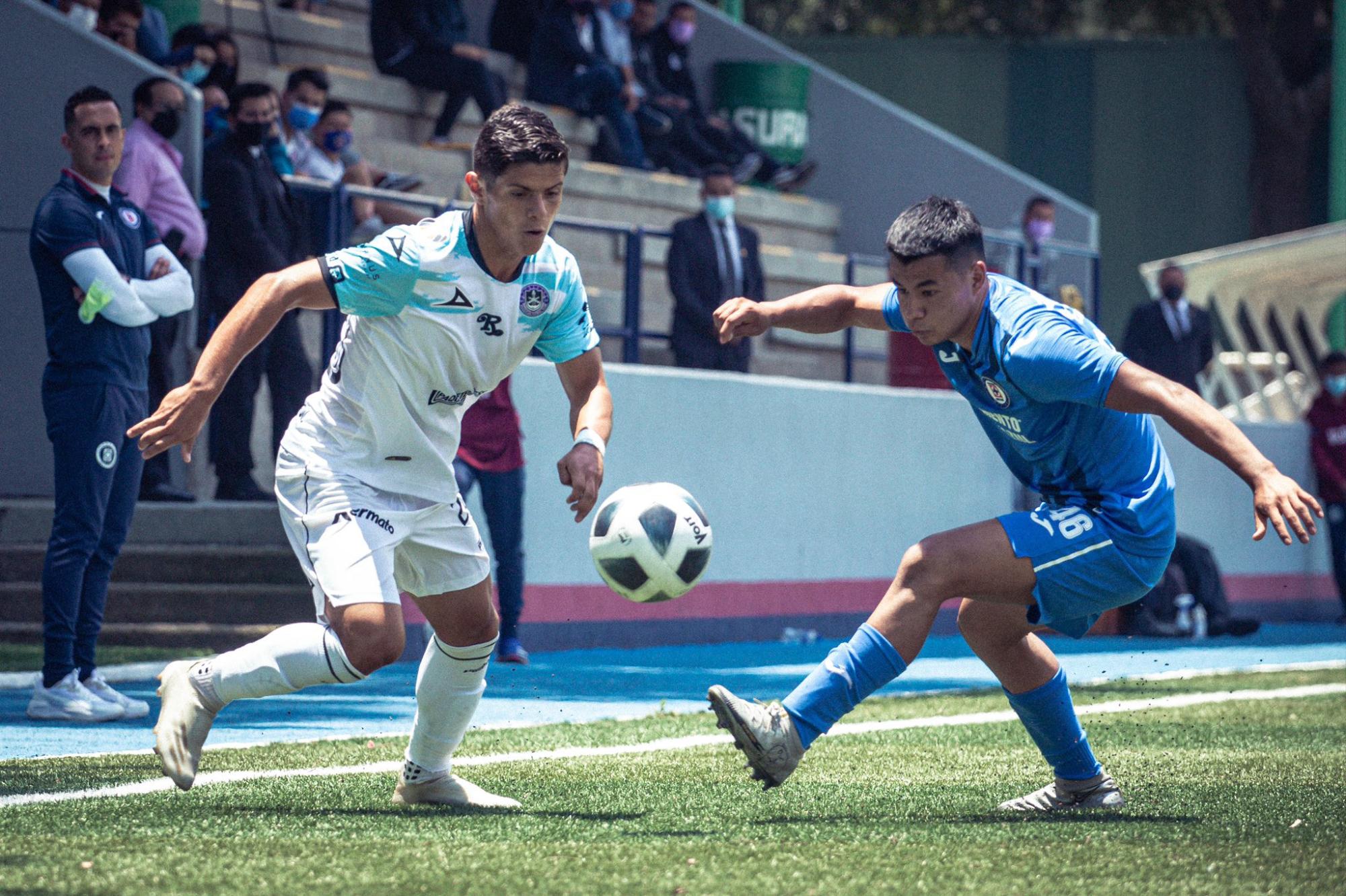 $!Inferiores del Mazatlán FC suman puntos en su visita a Cruz Azul