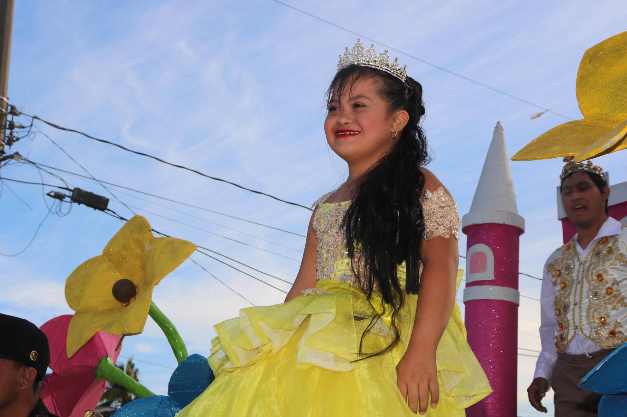 $!Con desfile infantil reciben la primavera en Escuinapa