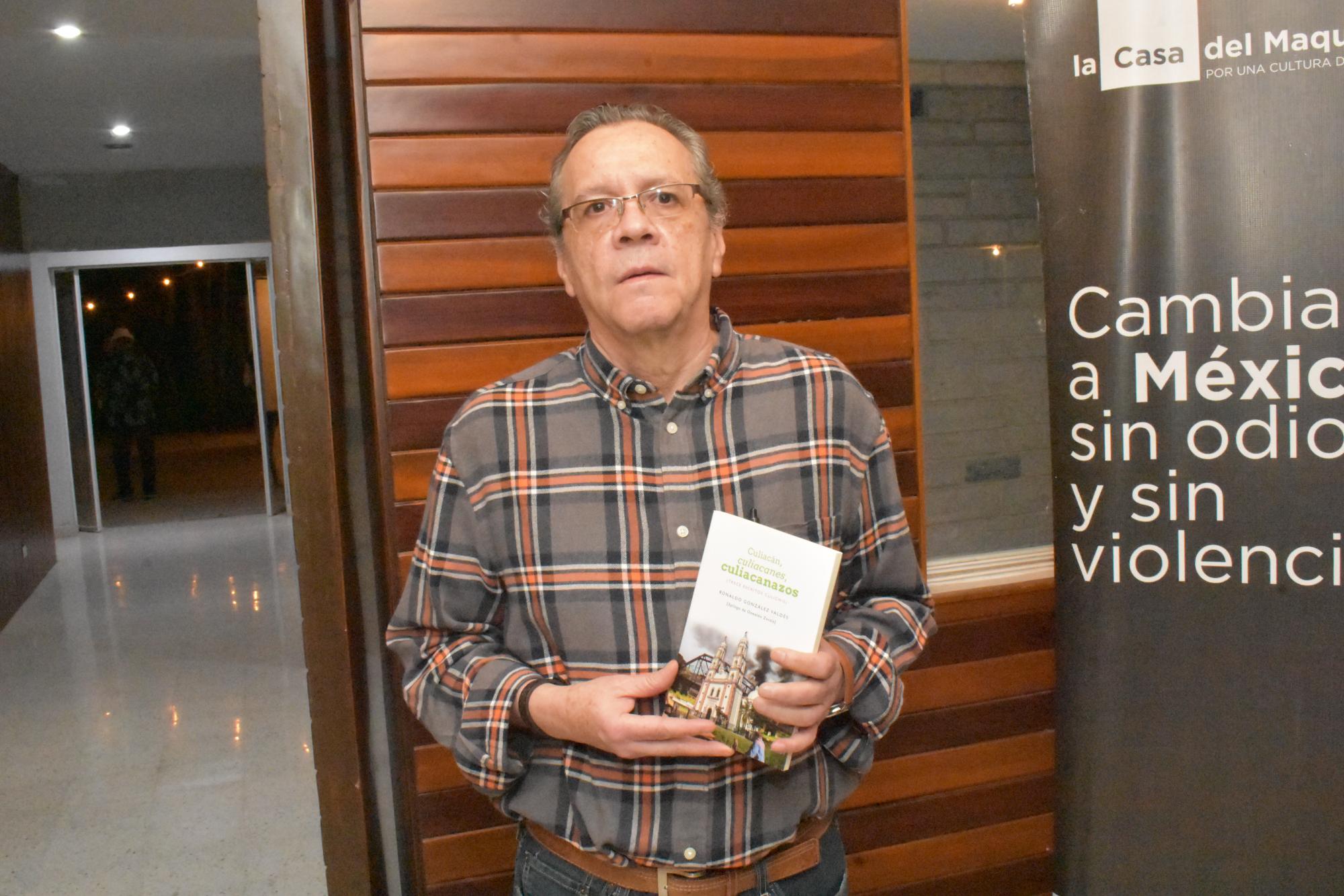 $!Ronaldo González presenta su nuevo libro en La Casa del Maquío.