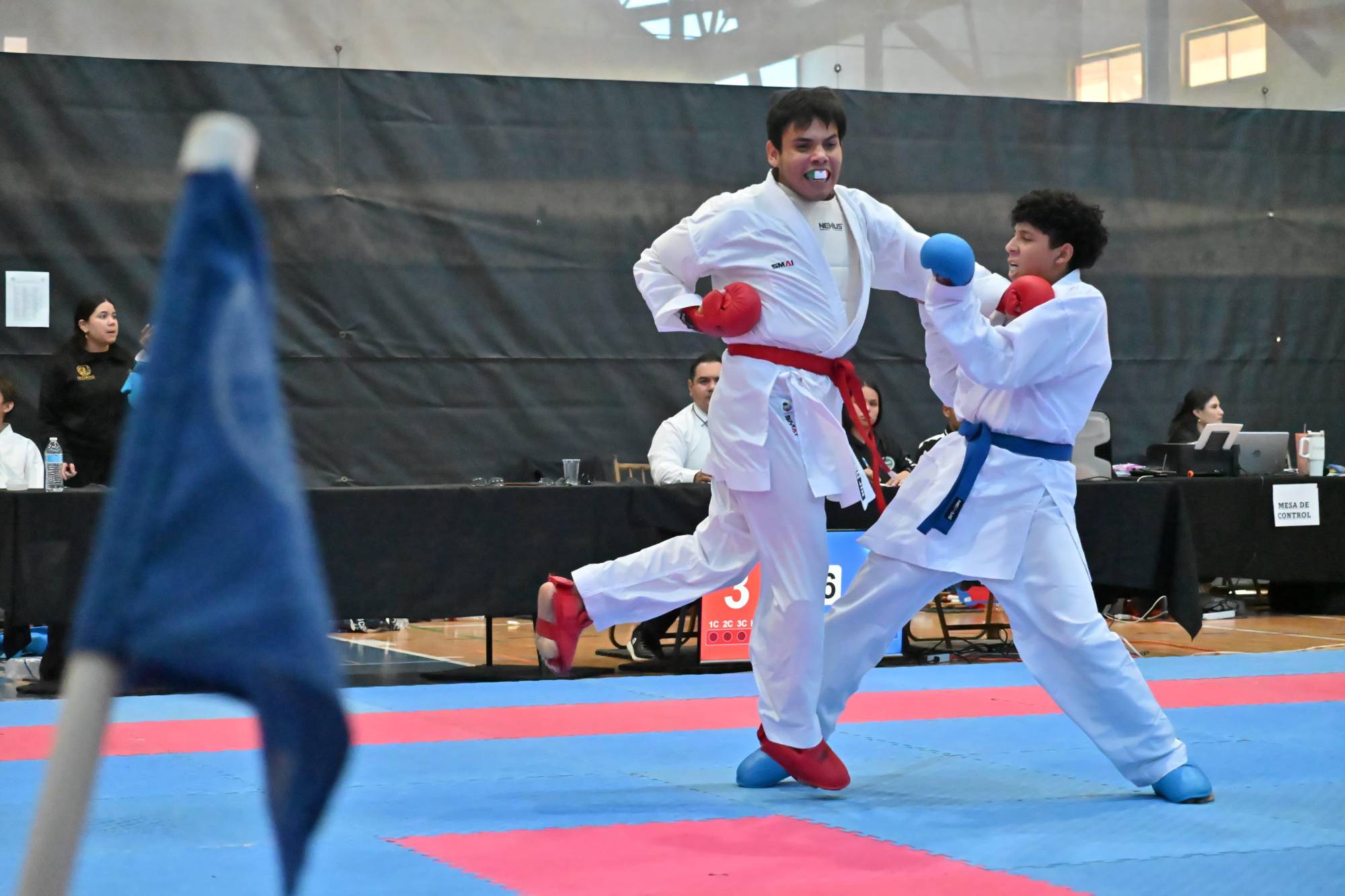 $!Se coronan siete porteños campeones estatales en karate
