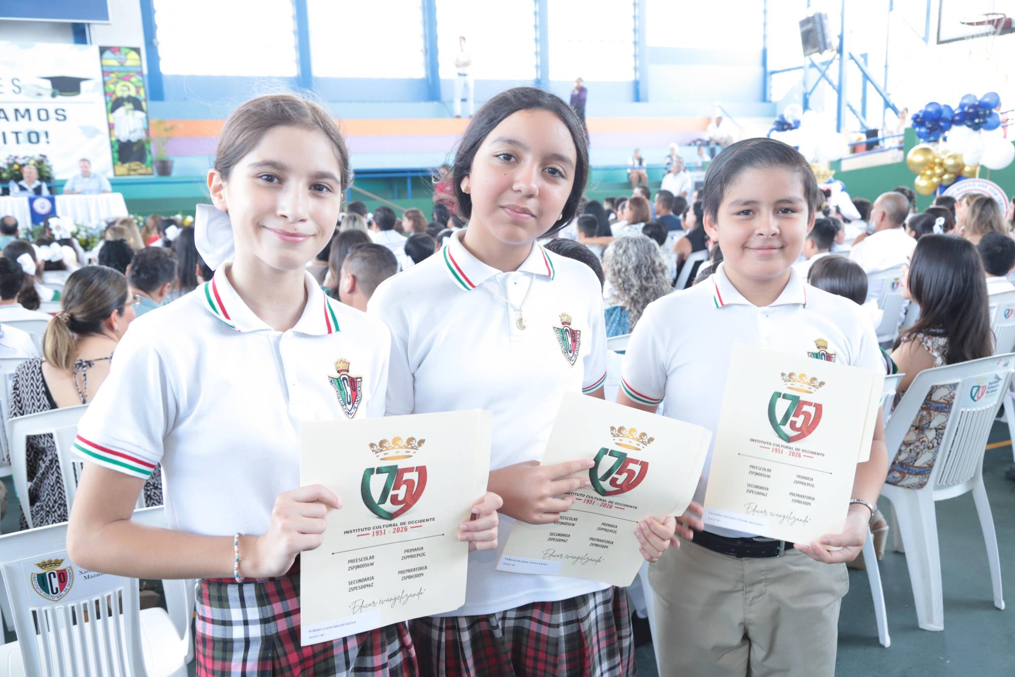 $!Elena Torres, Tania Paula Vargas y Xavier Vázquez.