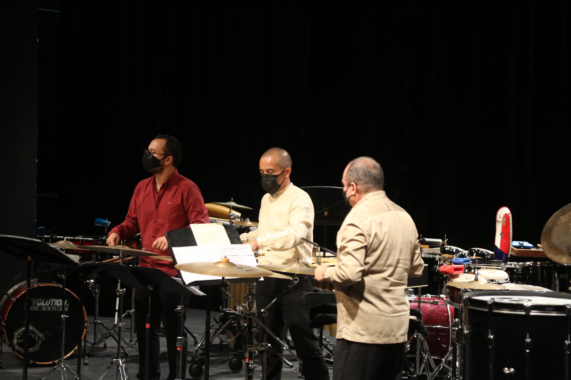 $!Disfrutan ‘Obras de concurso’ con SAFA Ensamble de Percusiones