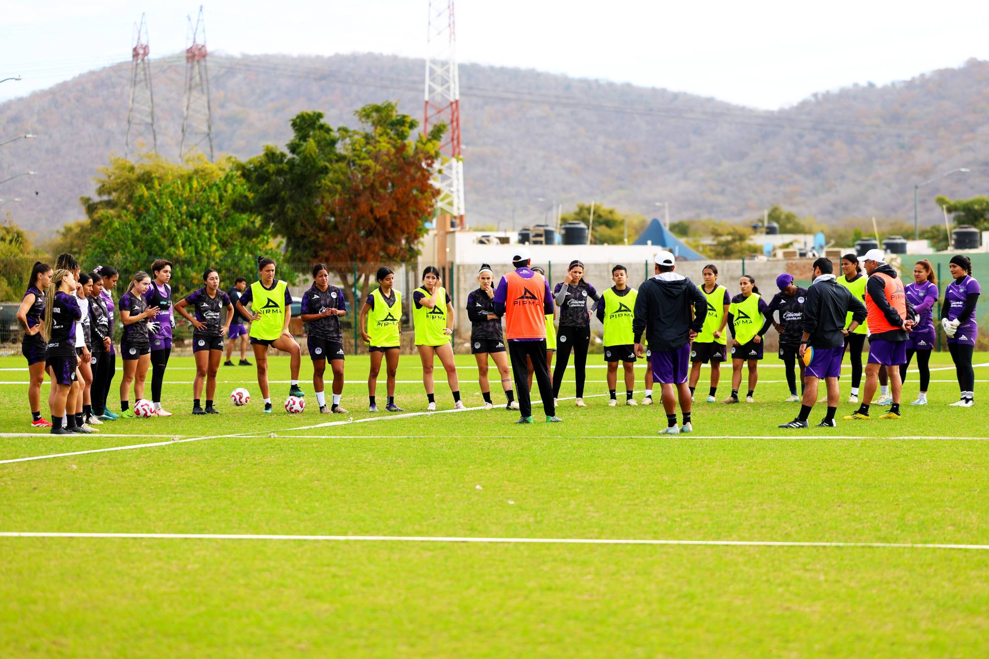 $!Chivas es un buen rival para demostrar que somos capaces: Paulina Ramos