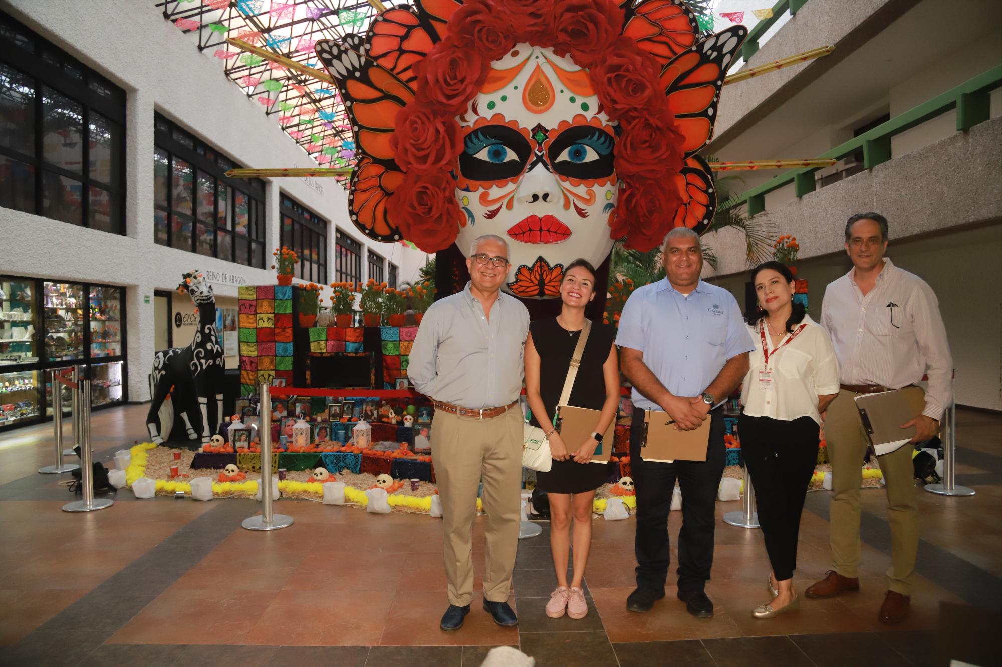 $!Nicolás Santa Cruz, Isabel García, Jesús García, Guillermina García y Gilberto Jiménez.