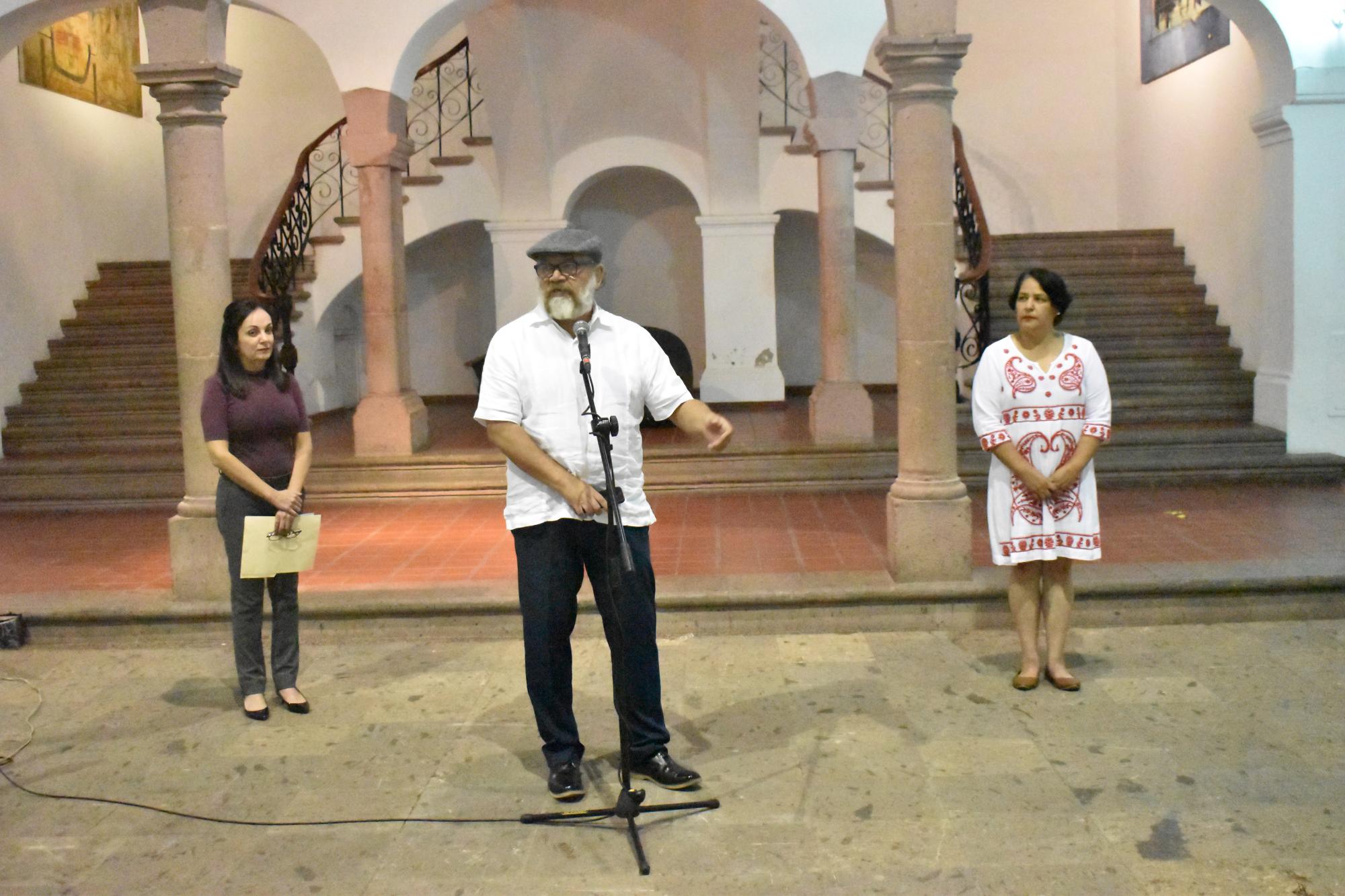 $!La exposición fue inaugurada por Rodolfo Arriaga Robles e Inna Teresa Álvarez.