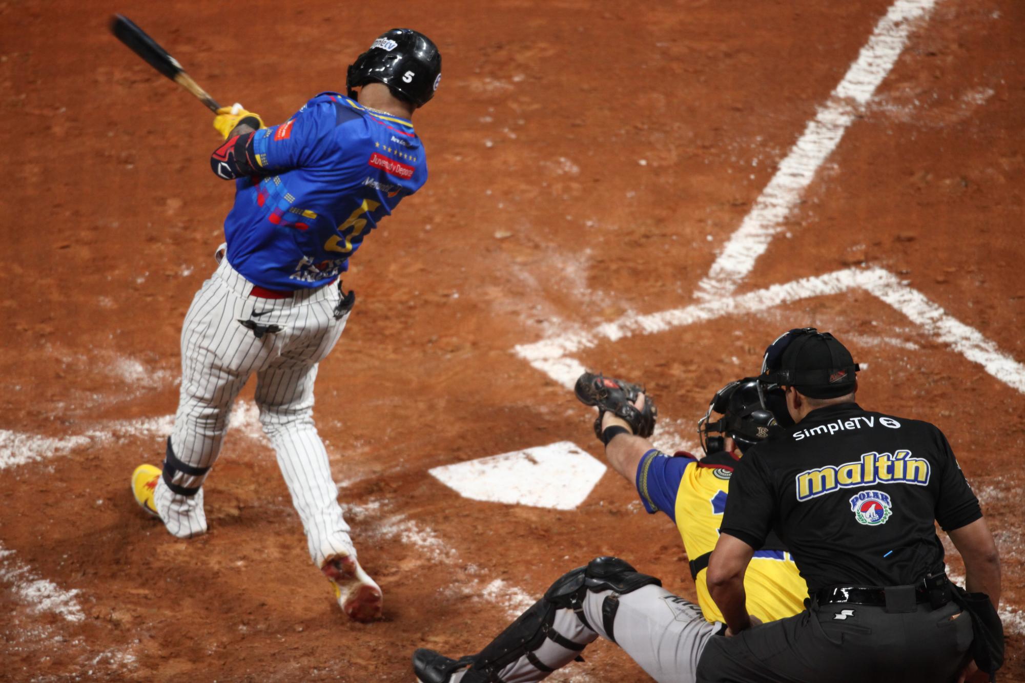 $!Venezuela vence a Colombia y va a la final de la Serie del Caribe