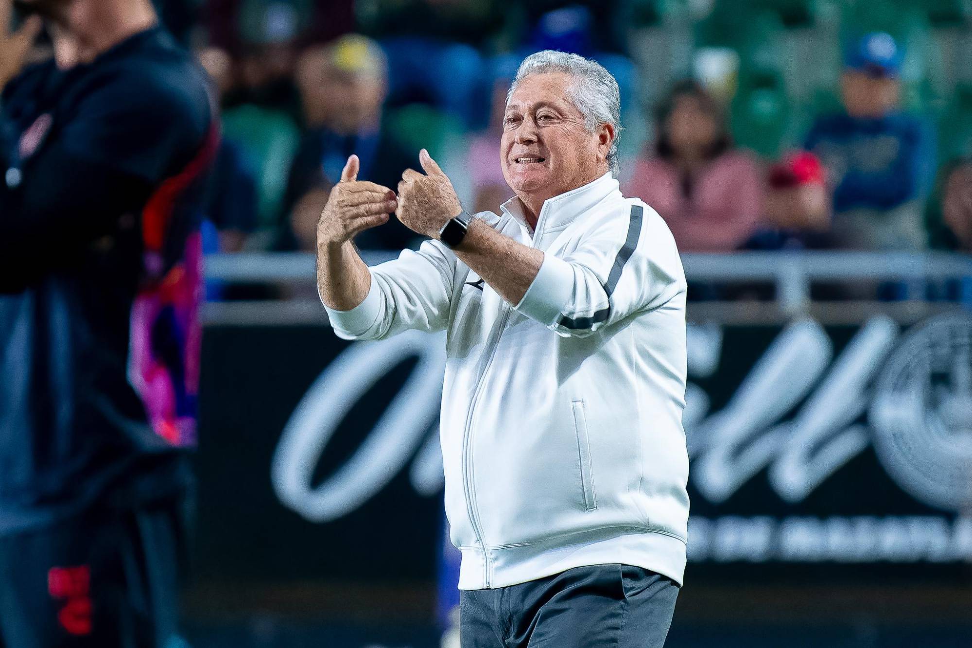 $!Mazatlán FC se quedaría sin entrenador y sin estructura deportiva tras certificar otro pésimo torneo